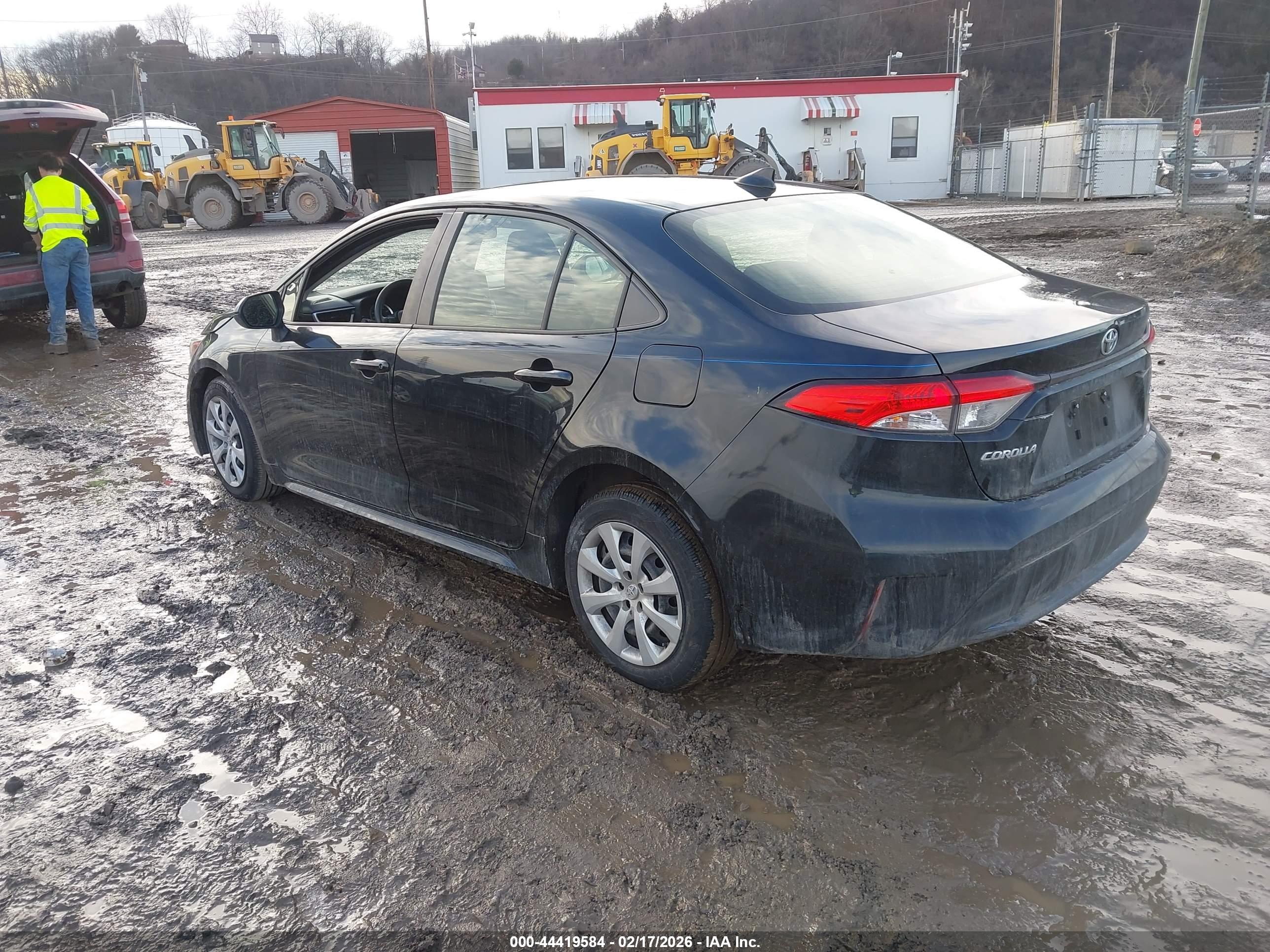 TOYOTA COROLLA image 3