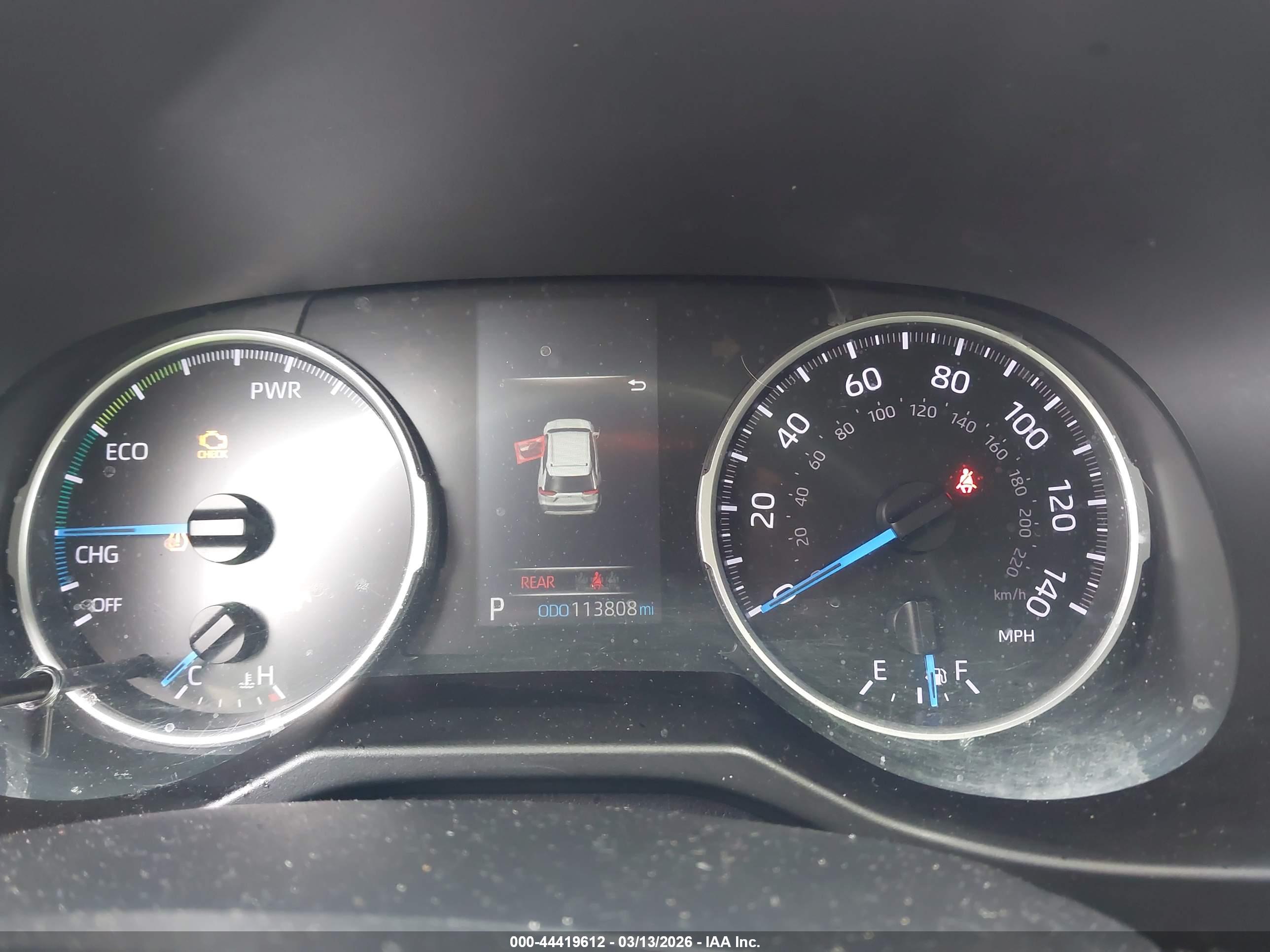 TOYOTA RAV4 image 7
