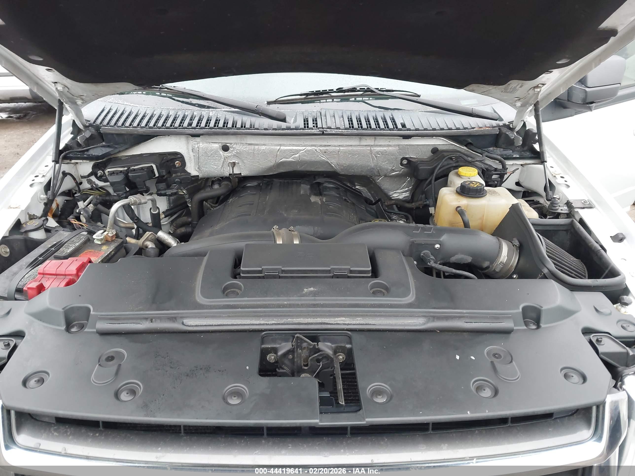 FORD EXPEDITION image 10