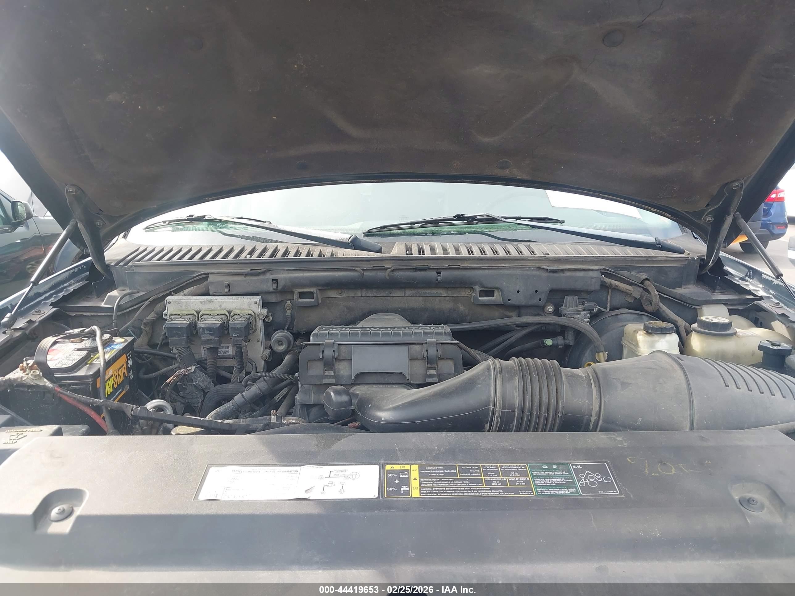 FORD EXPEDITION image 10