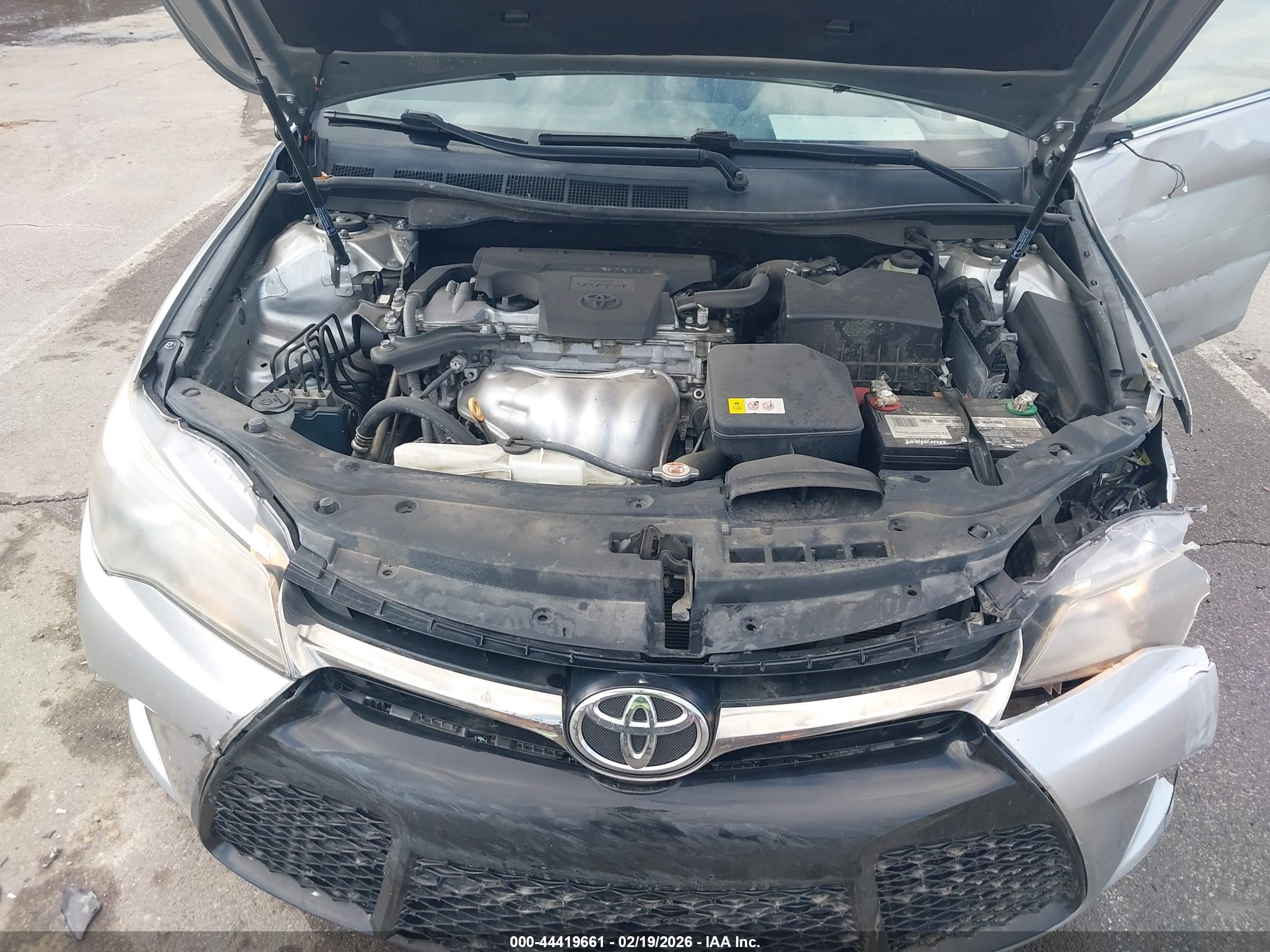 TOYOTA CAMRY image 10