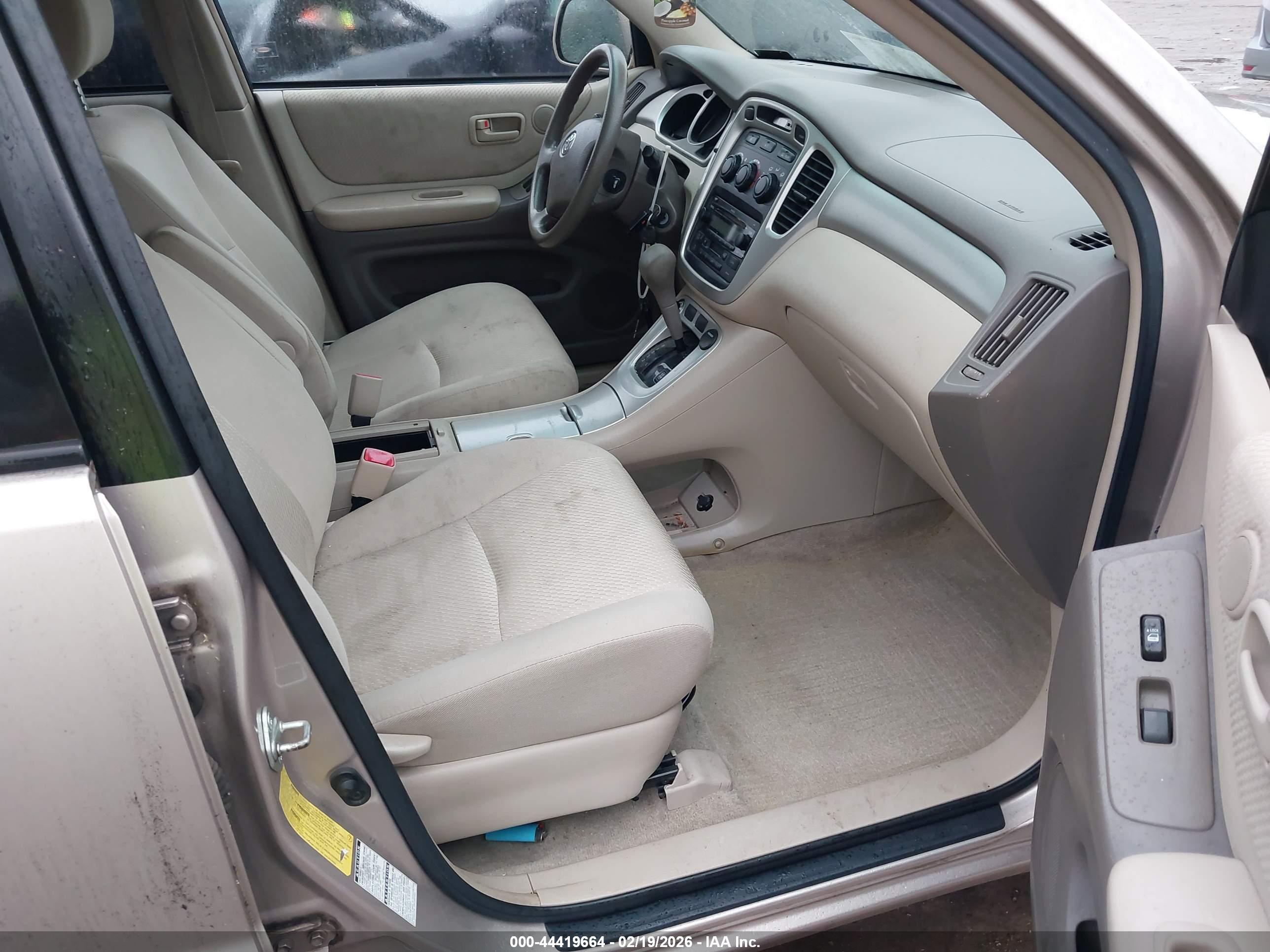TOYOTA HIGHLANDER image 5