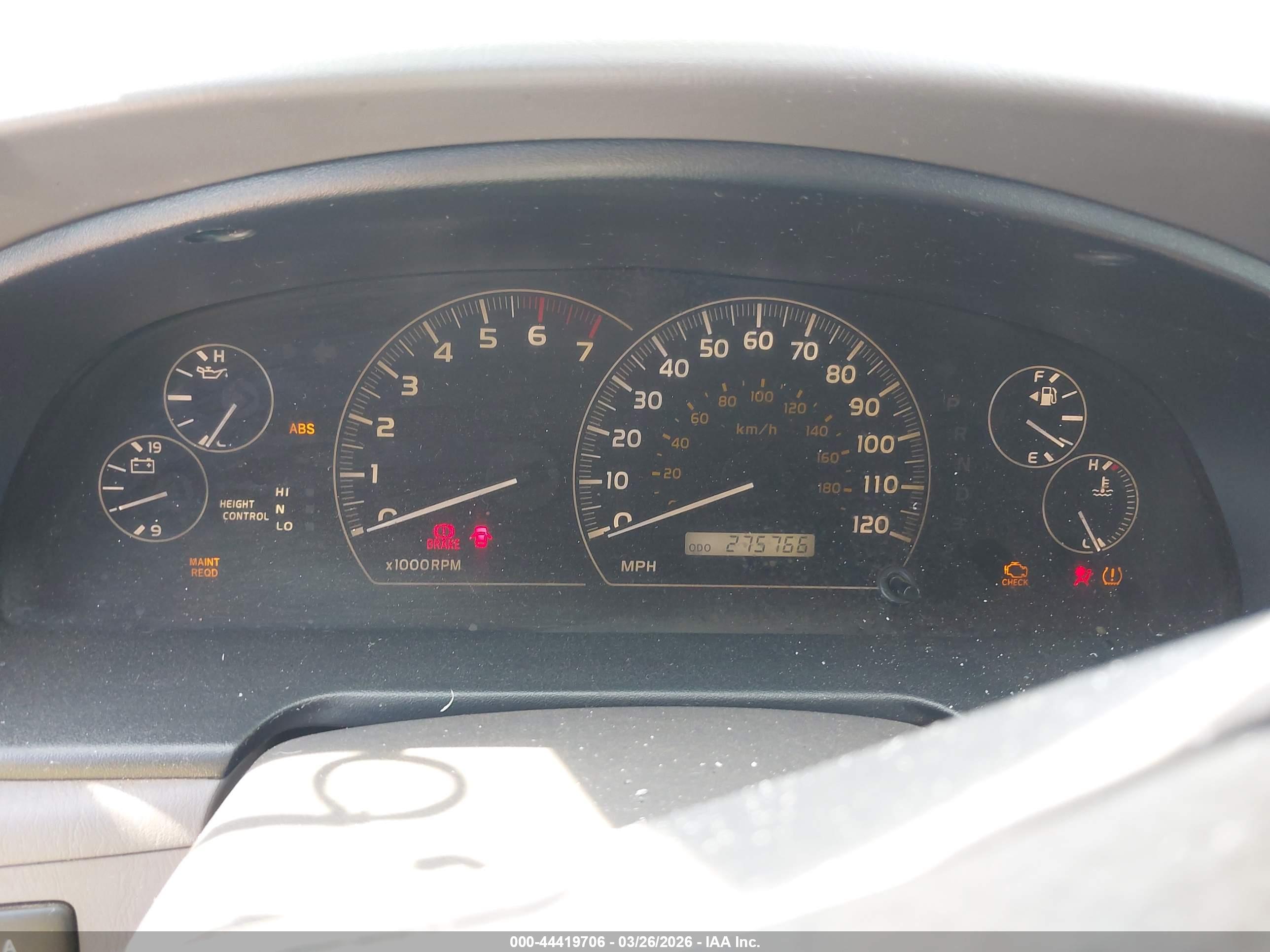 TOYOTA SEQUOIA image 7