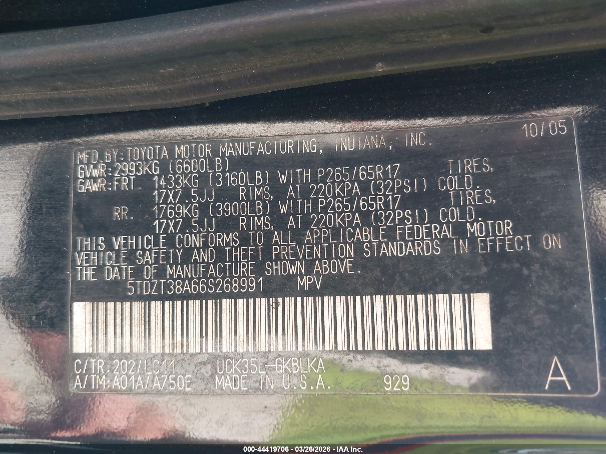 TOYOTA SEQUOIA image 9