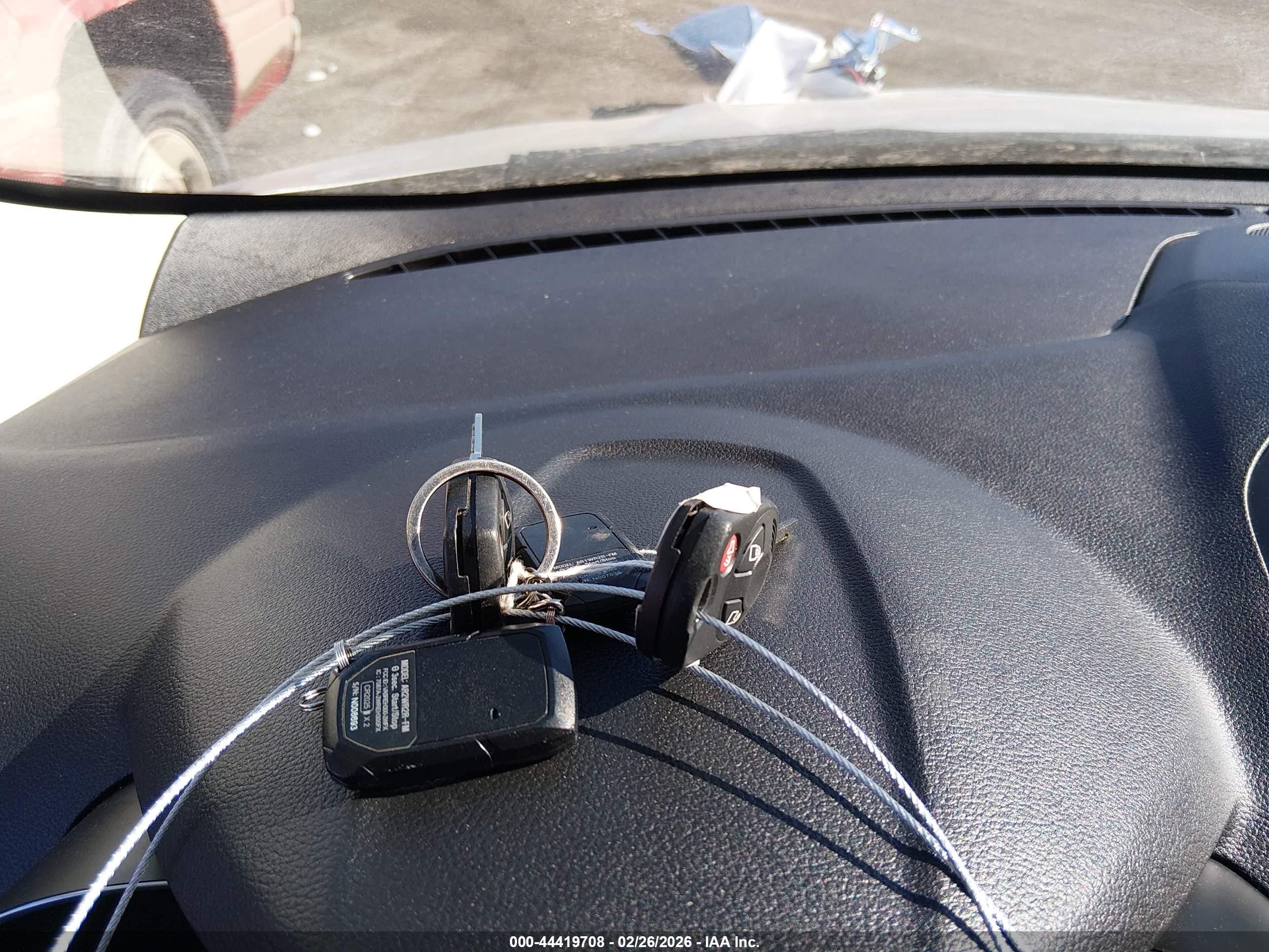 FORD ESCAPE image 11