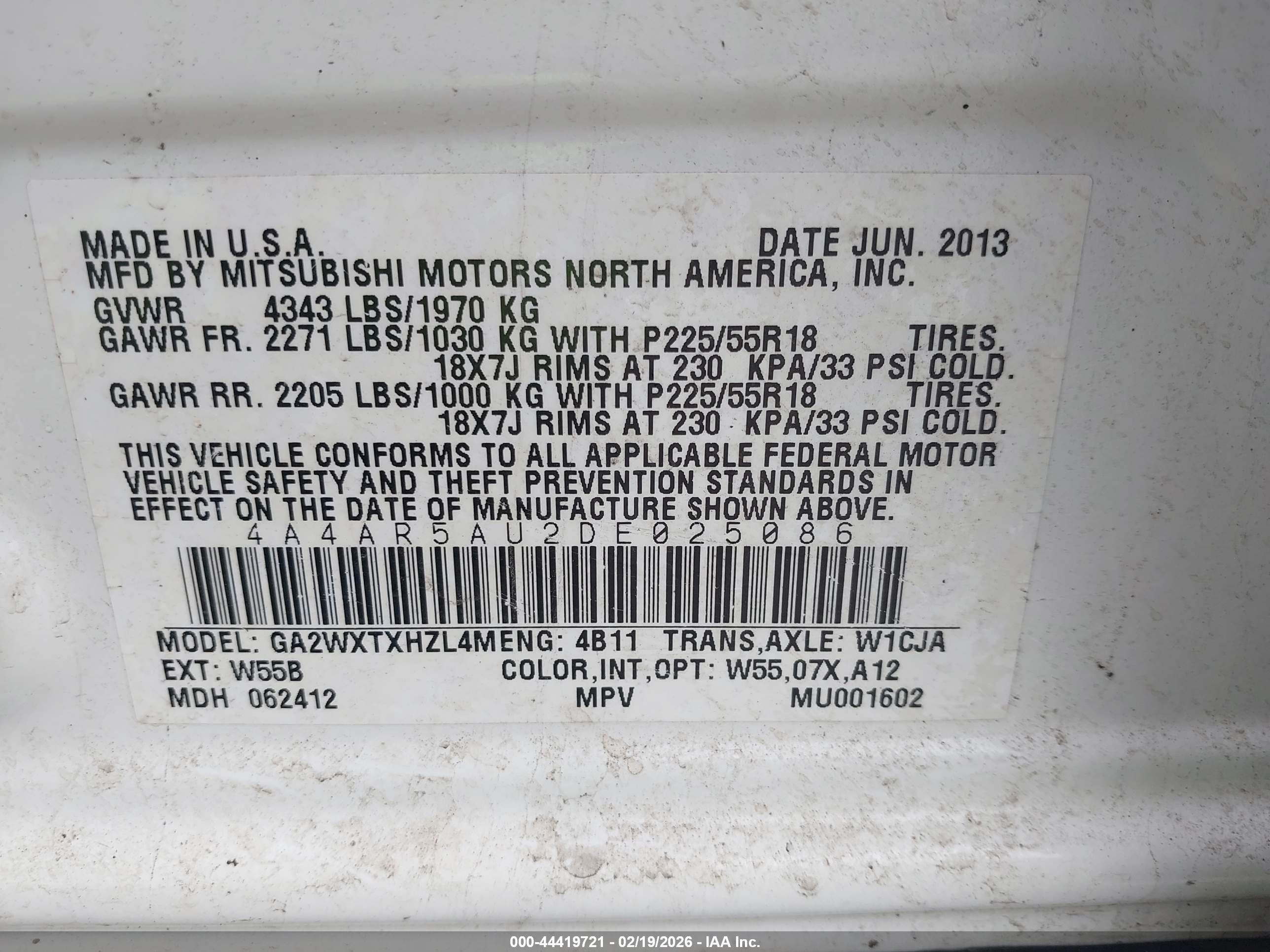 MITSUBISHI OUTLANDER image 9