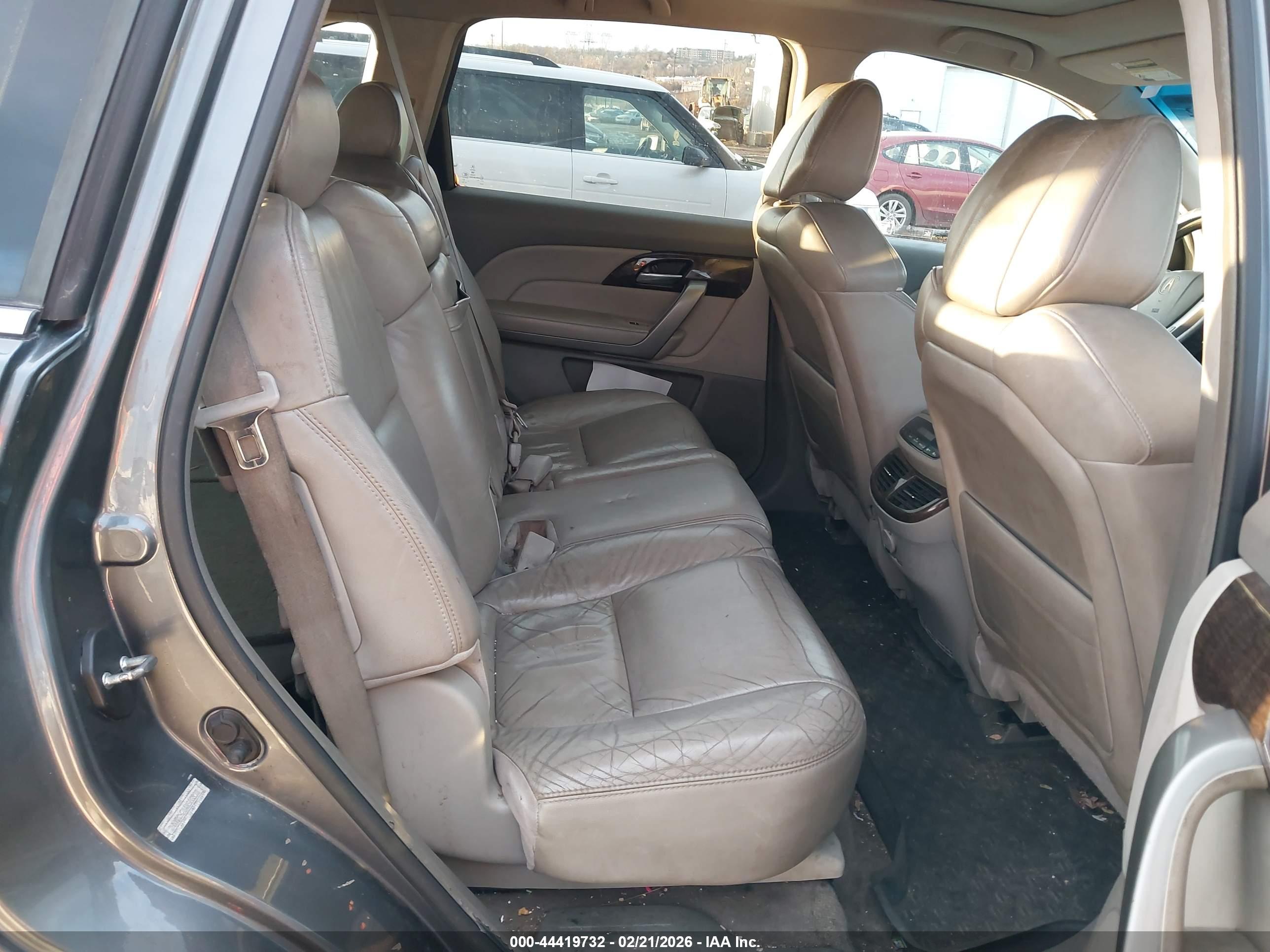 ACURA MDX image 8