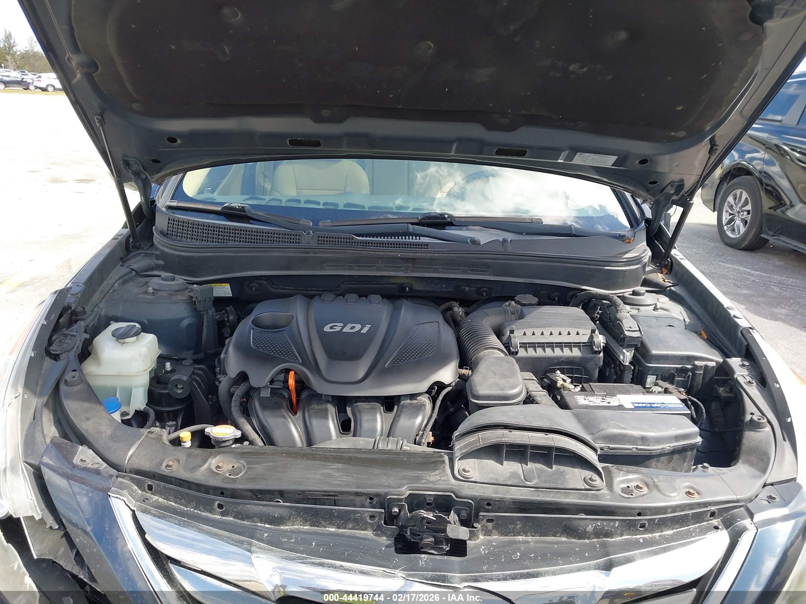 HYUNDAI SONATA image 10