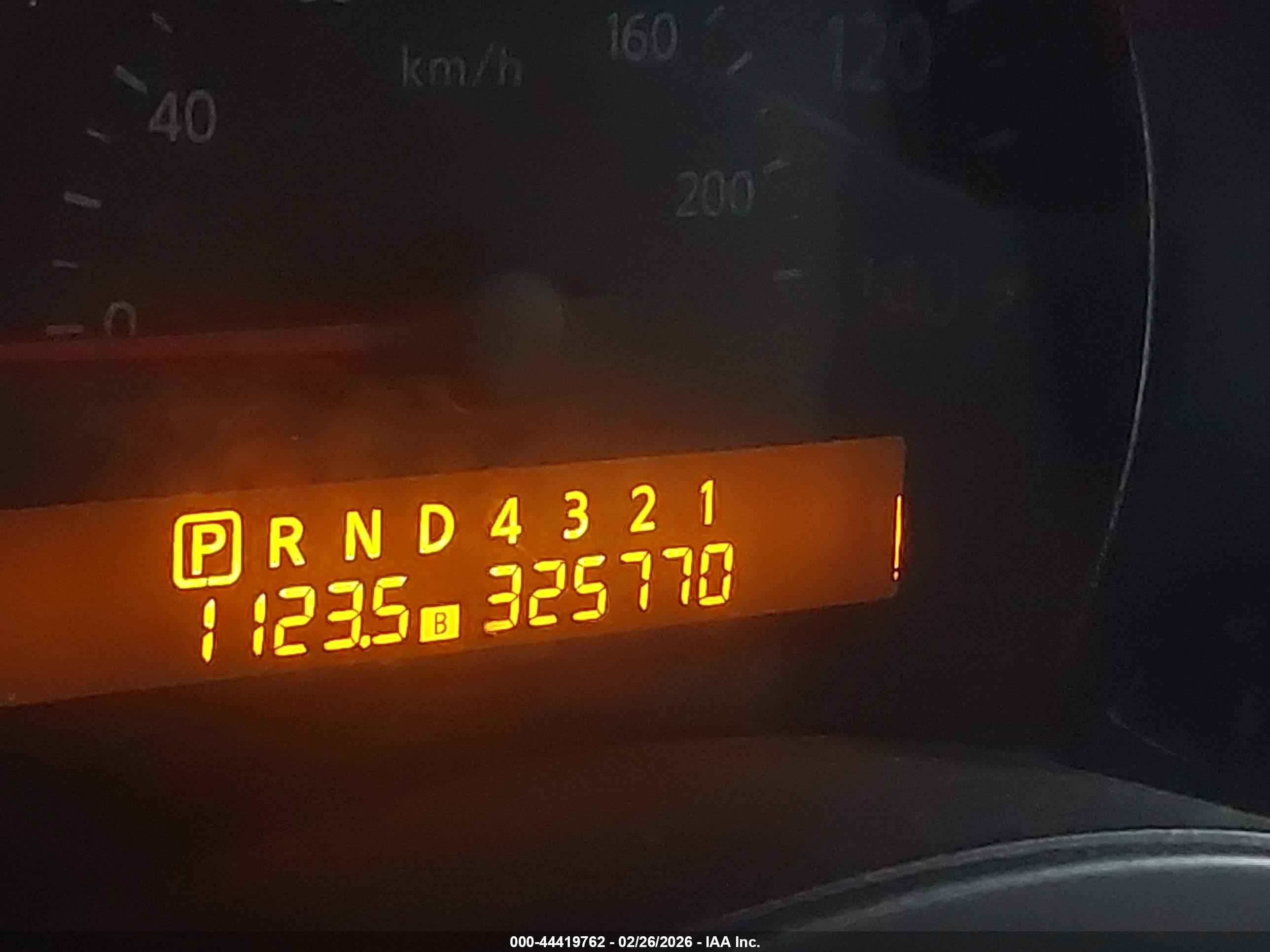 NISSAN TITAN image 7