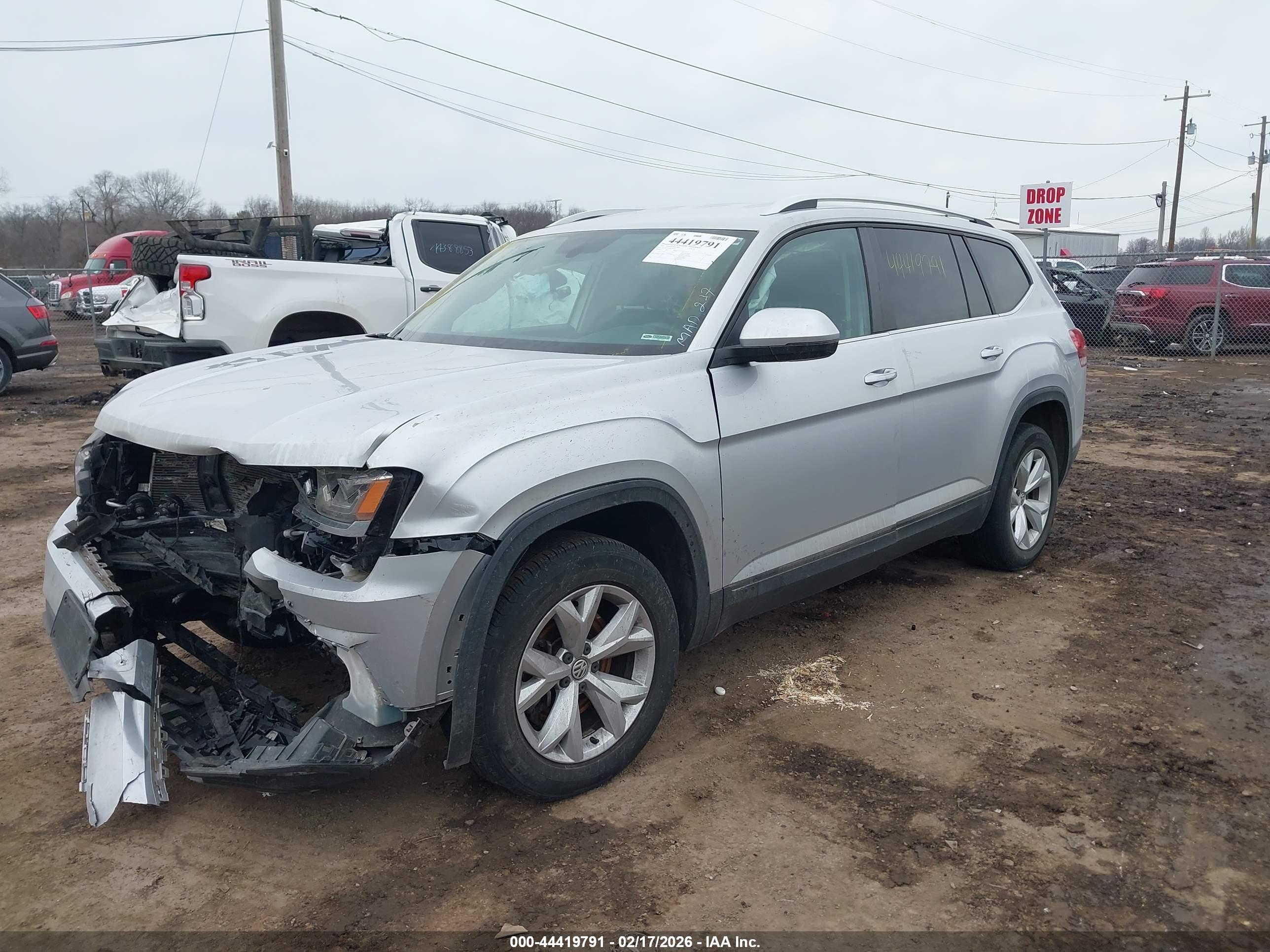 VOLKSWAGEN ATLAS image 2