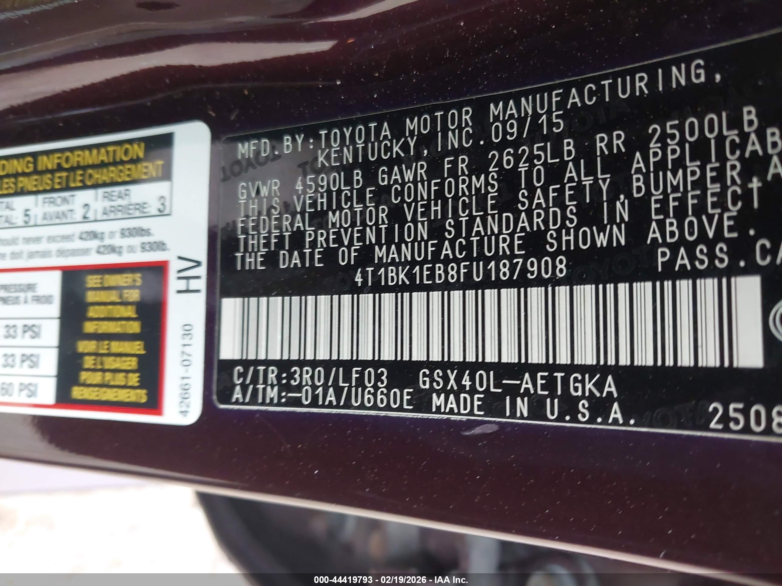 TOYOTA AVALON image 9