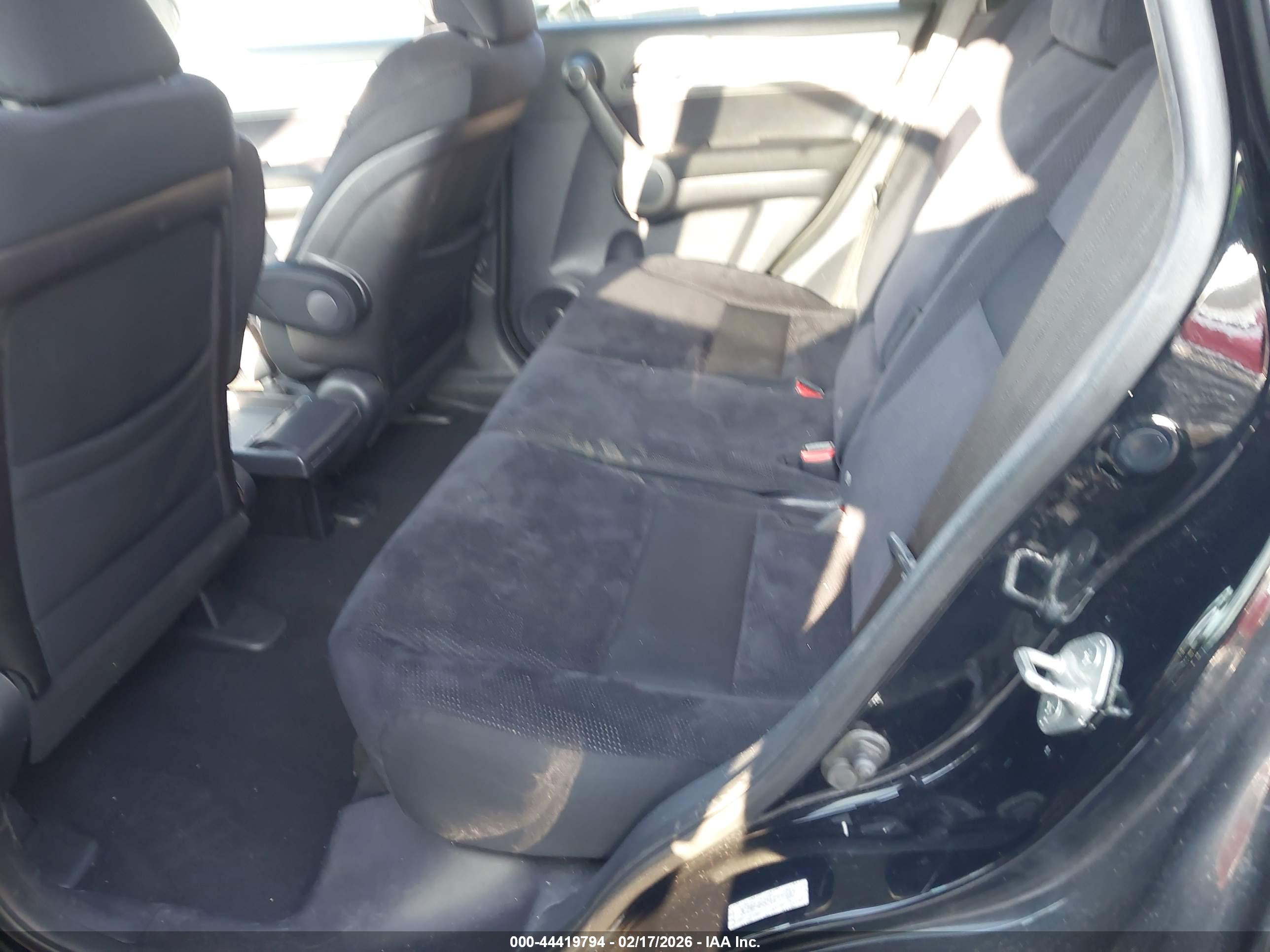 HONDA CR-V image 8
