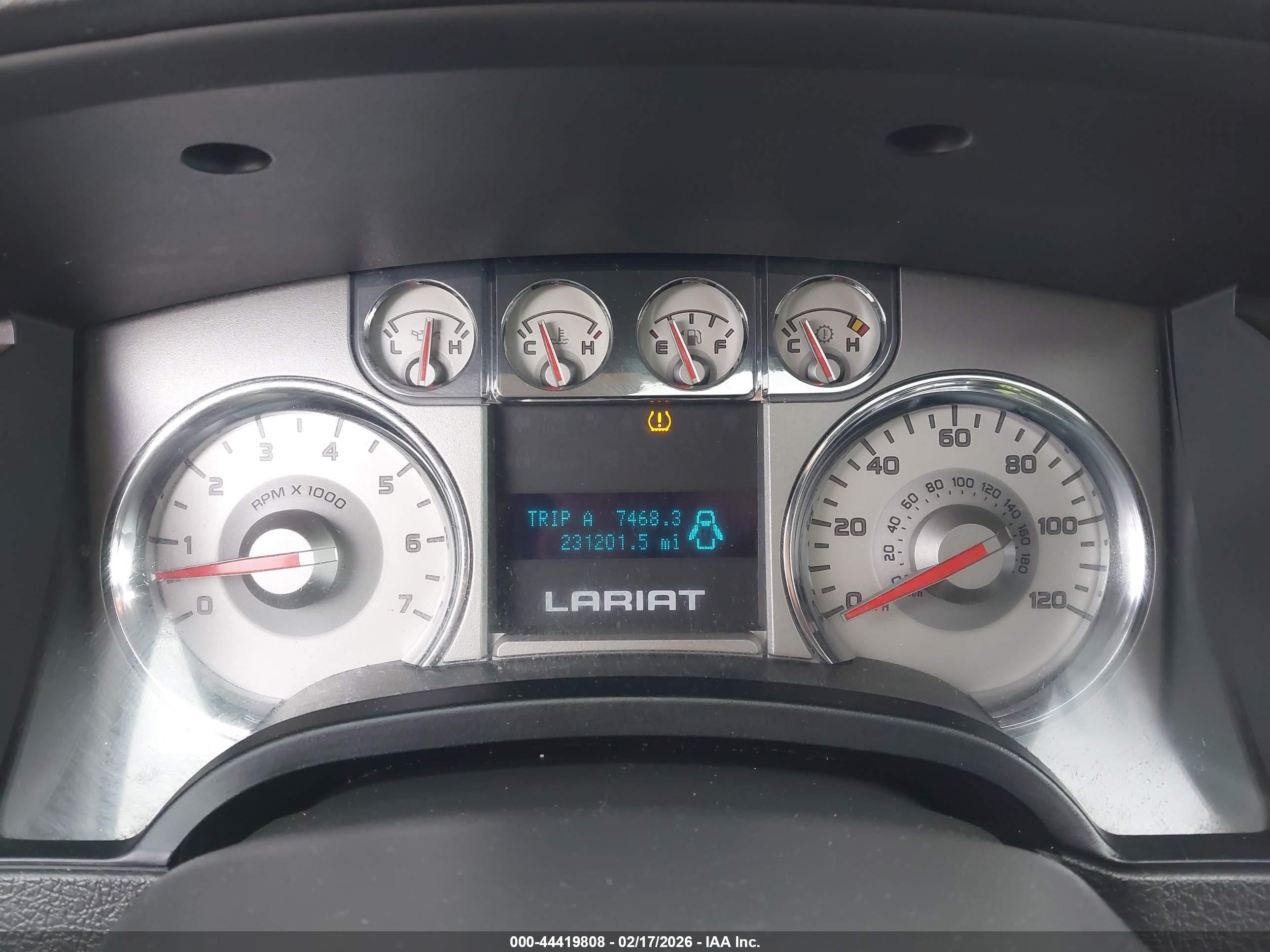 FORD F-150 image 7