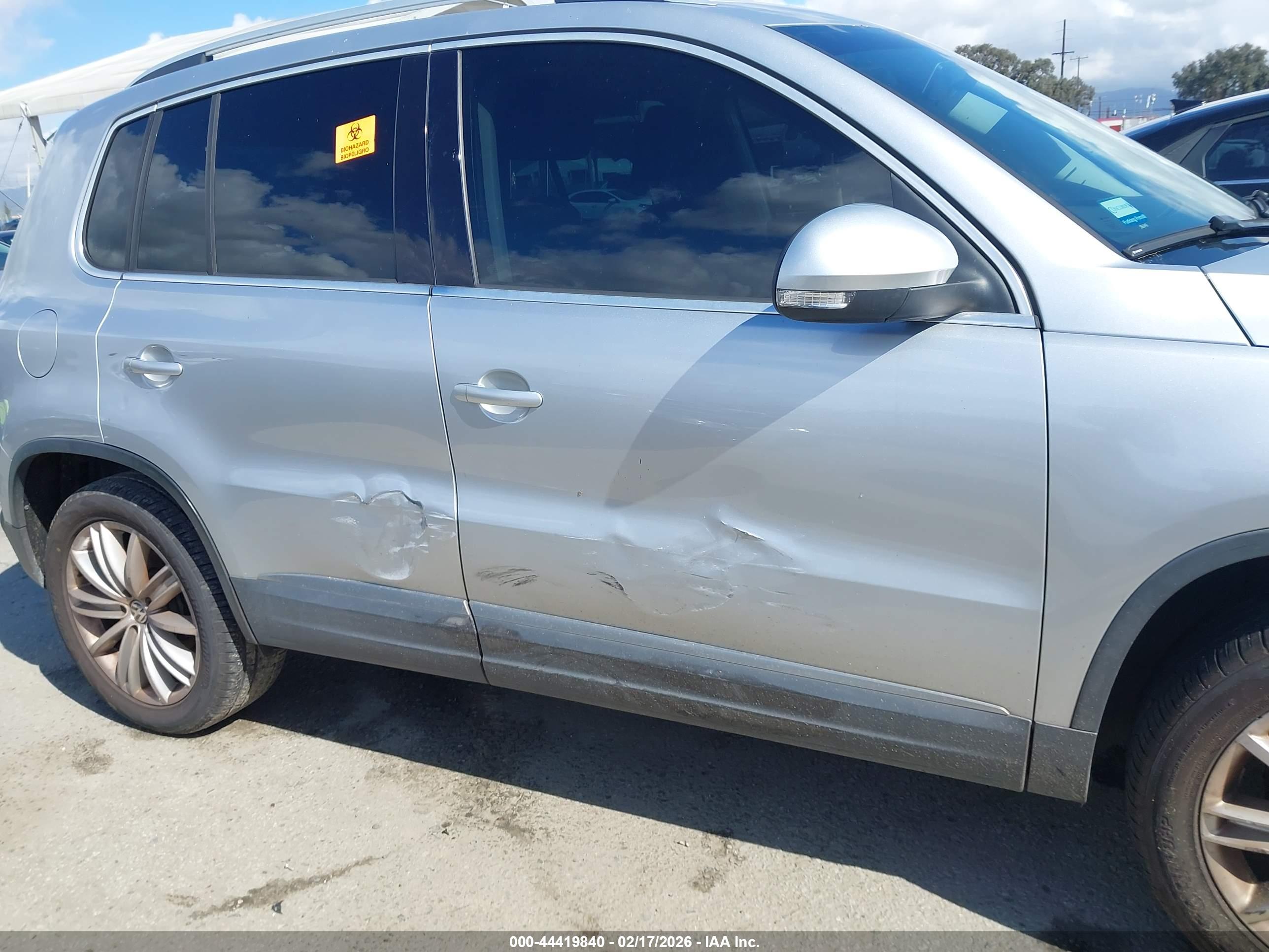 VOLKSWAGEN TIGUAN image 6