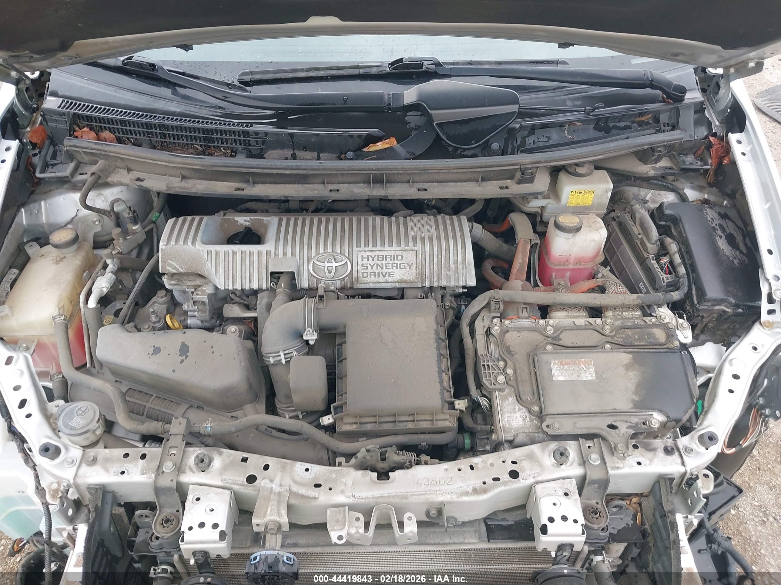 TOYOTA PRIUS image 10