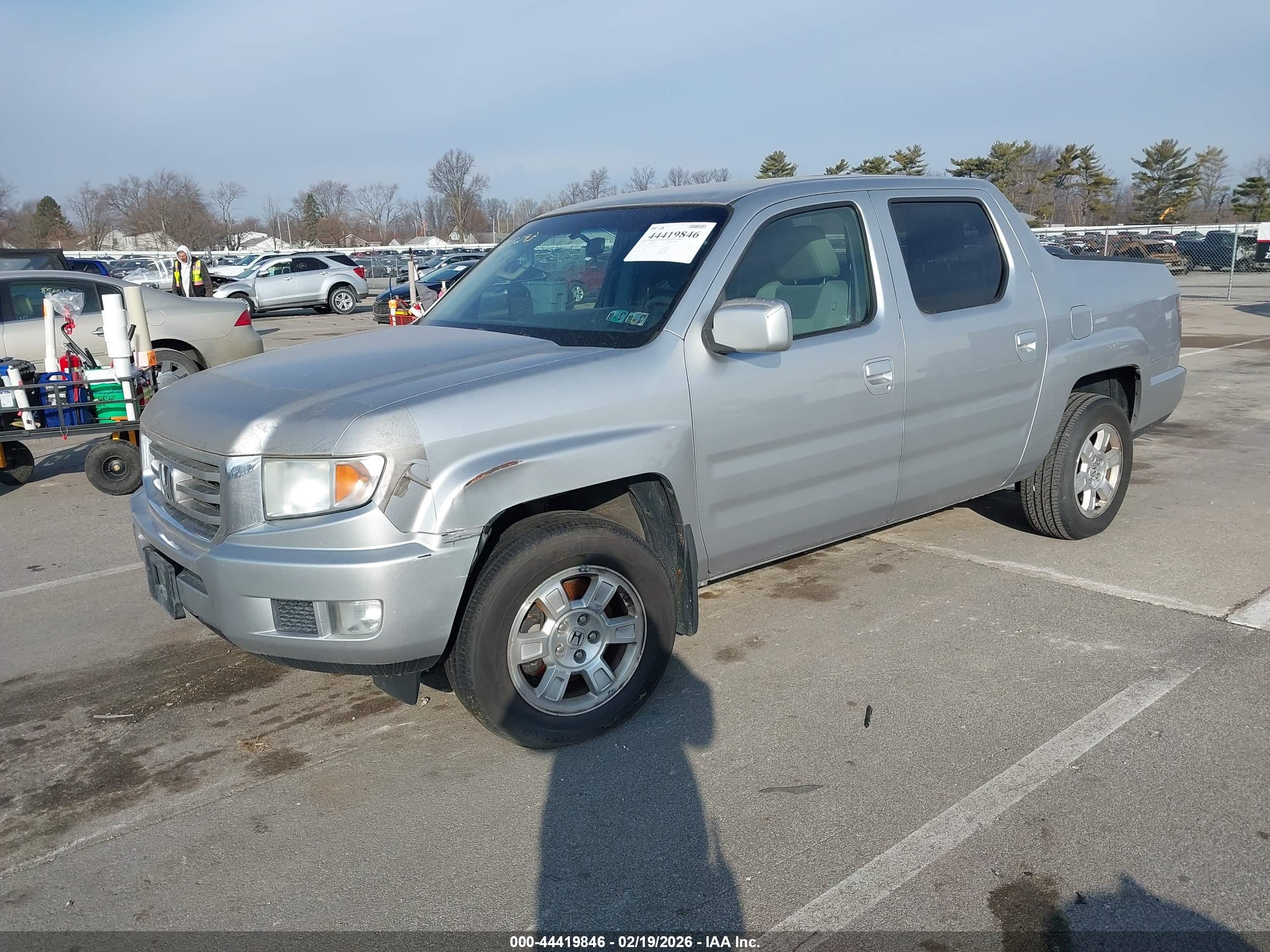 HONDA RIDGELINE image 2