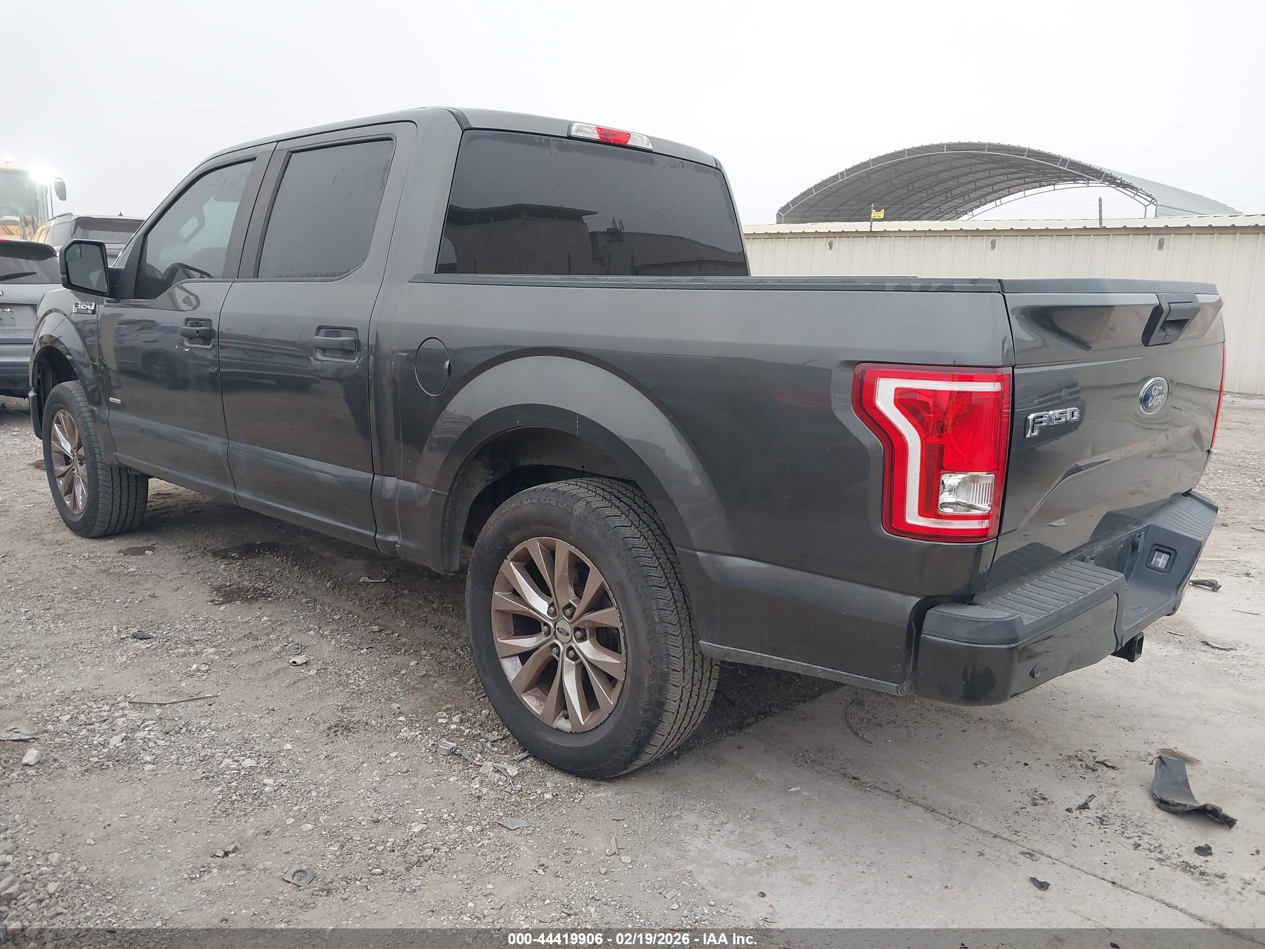 FORD F-150 image 3