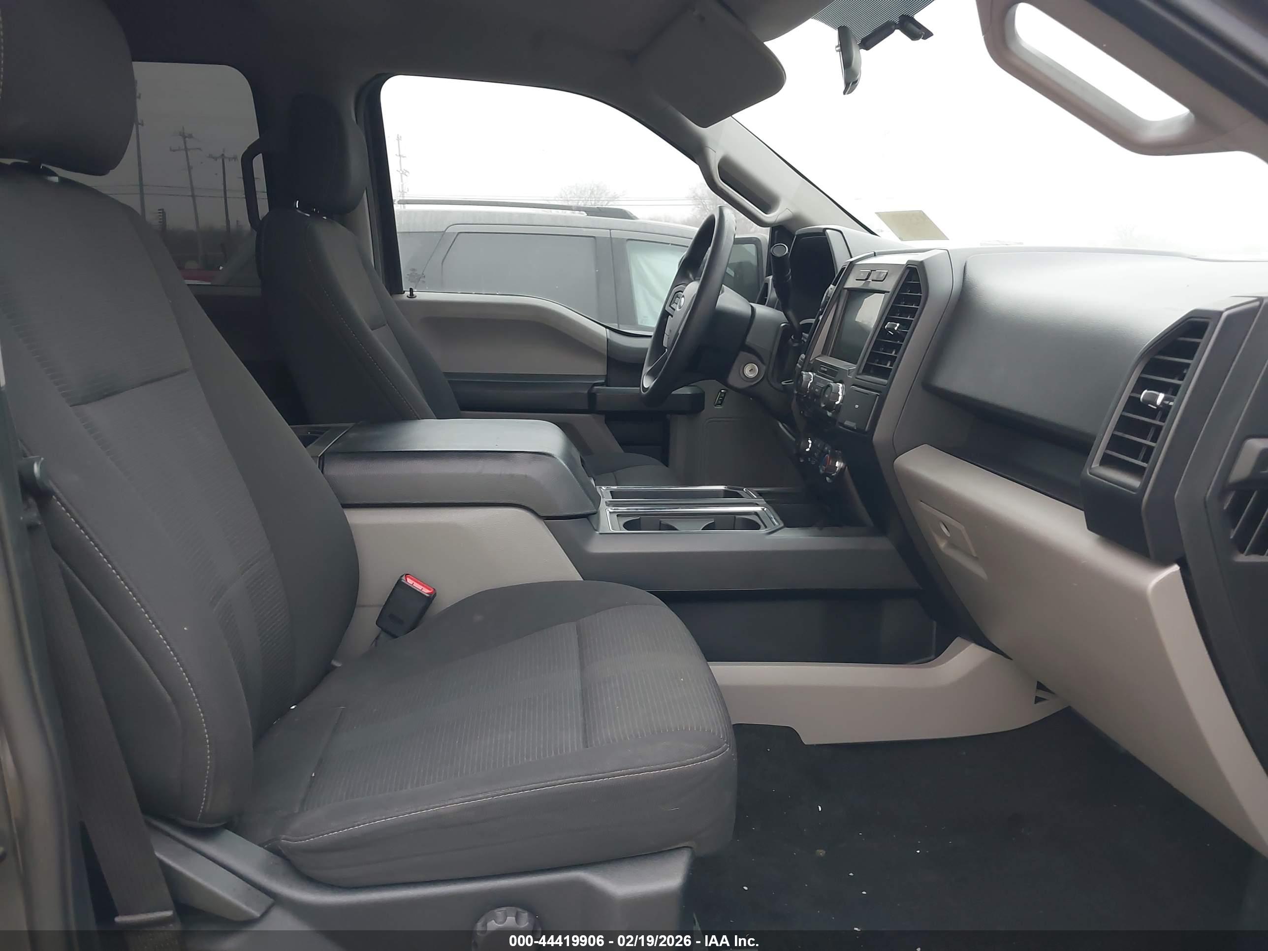 FORD F-150 image 5