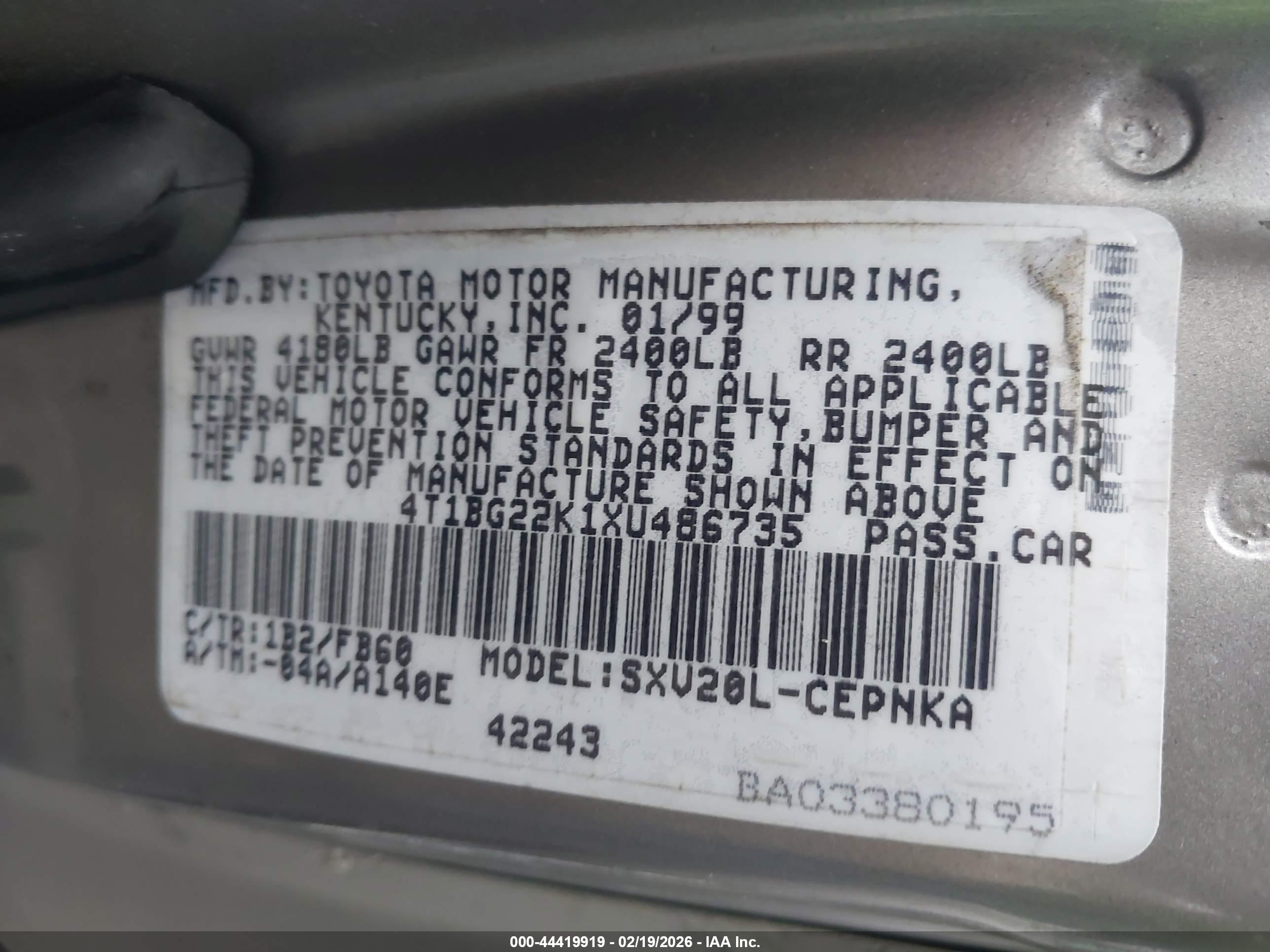 TOYOTA CAMRY image 9