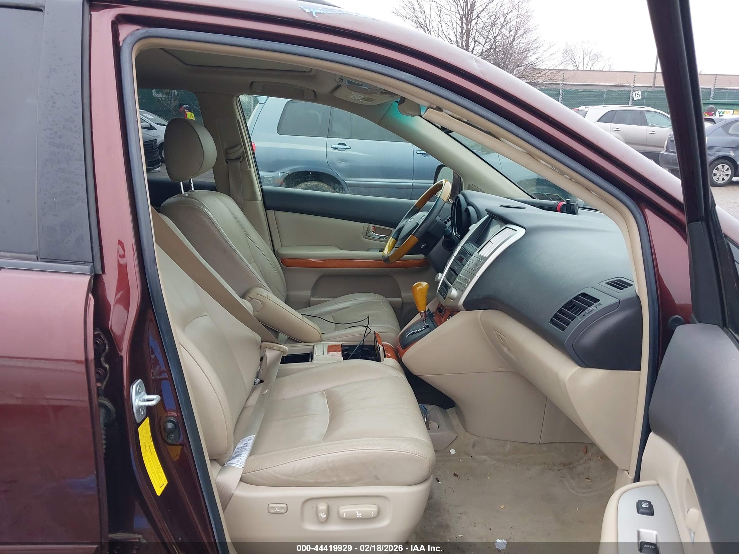LEXUS RX image 5