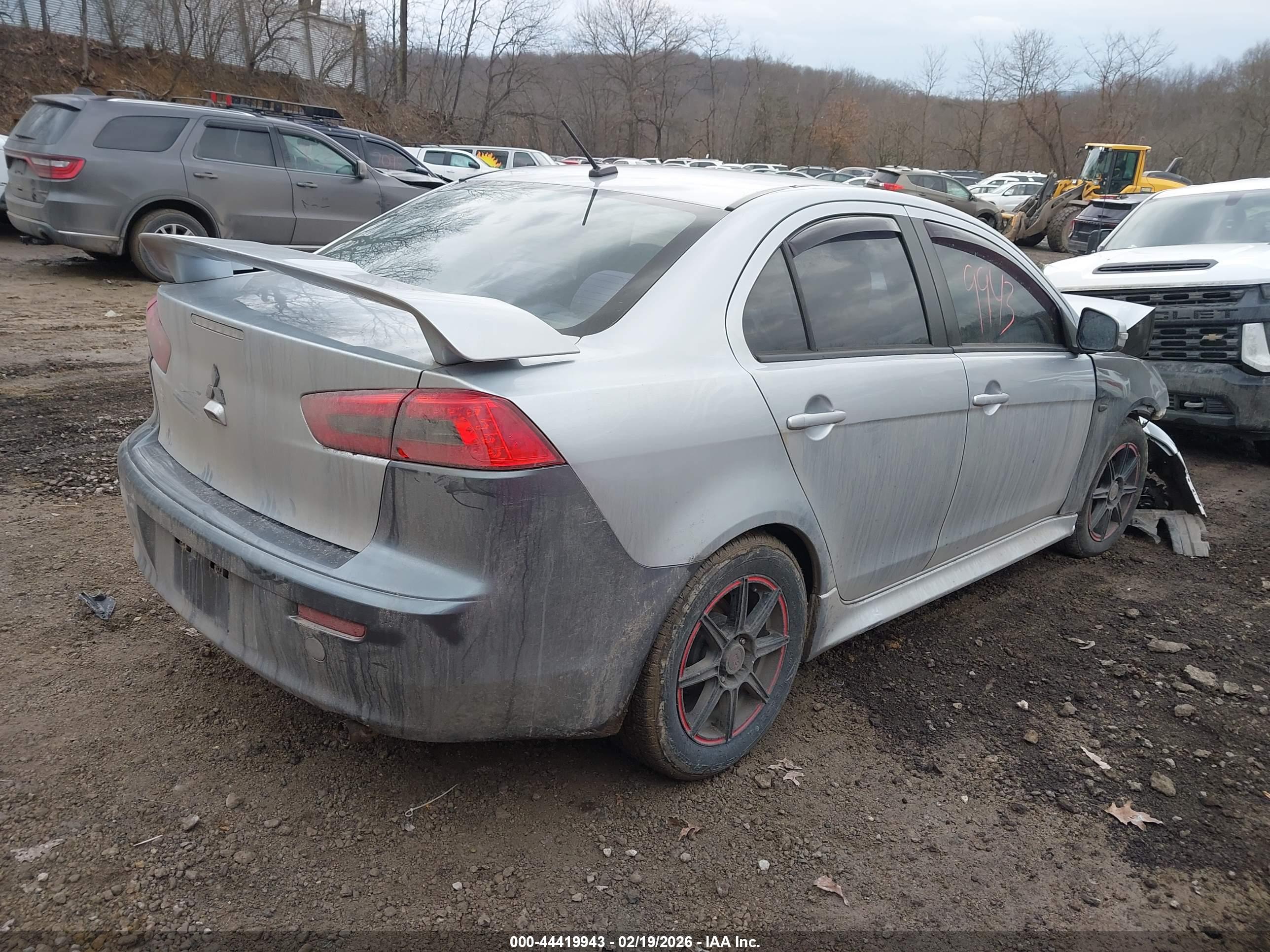 MITSUBISHI LANCER image 4