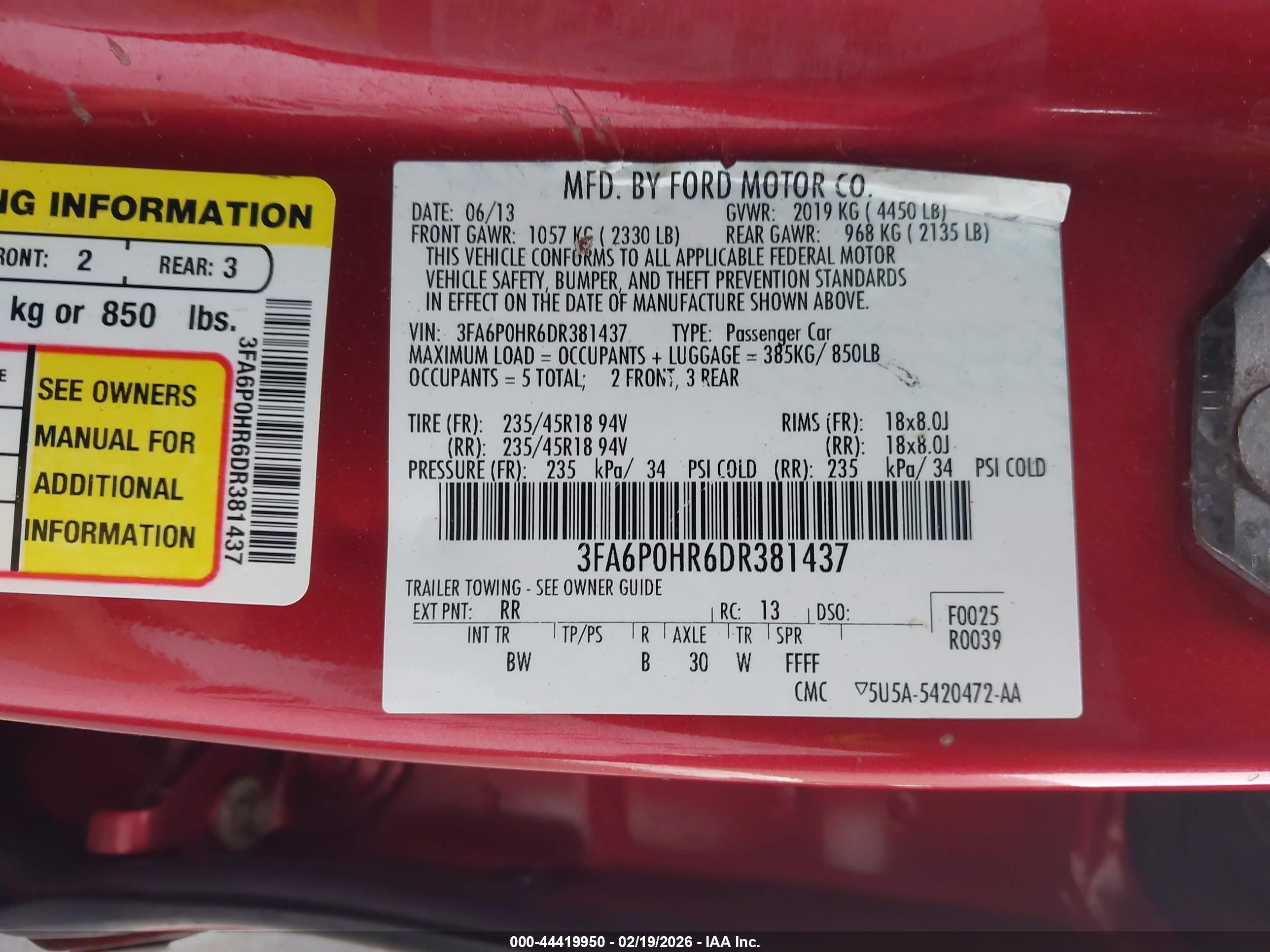 FORD FUSION image 9