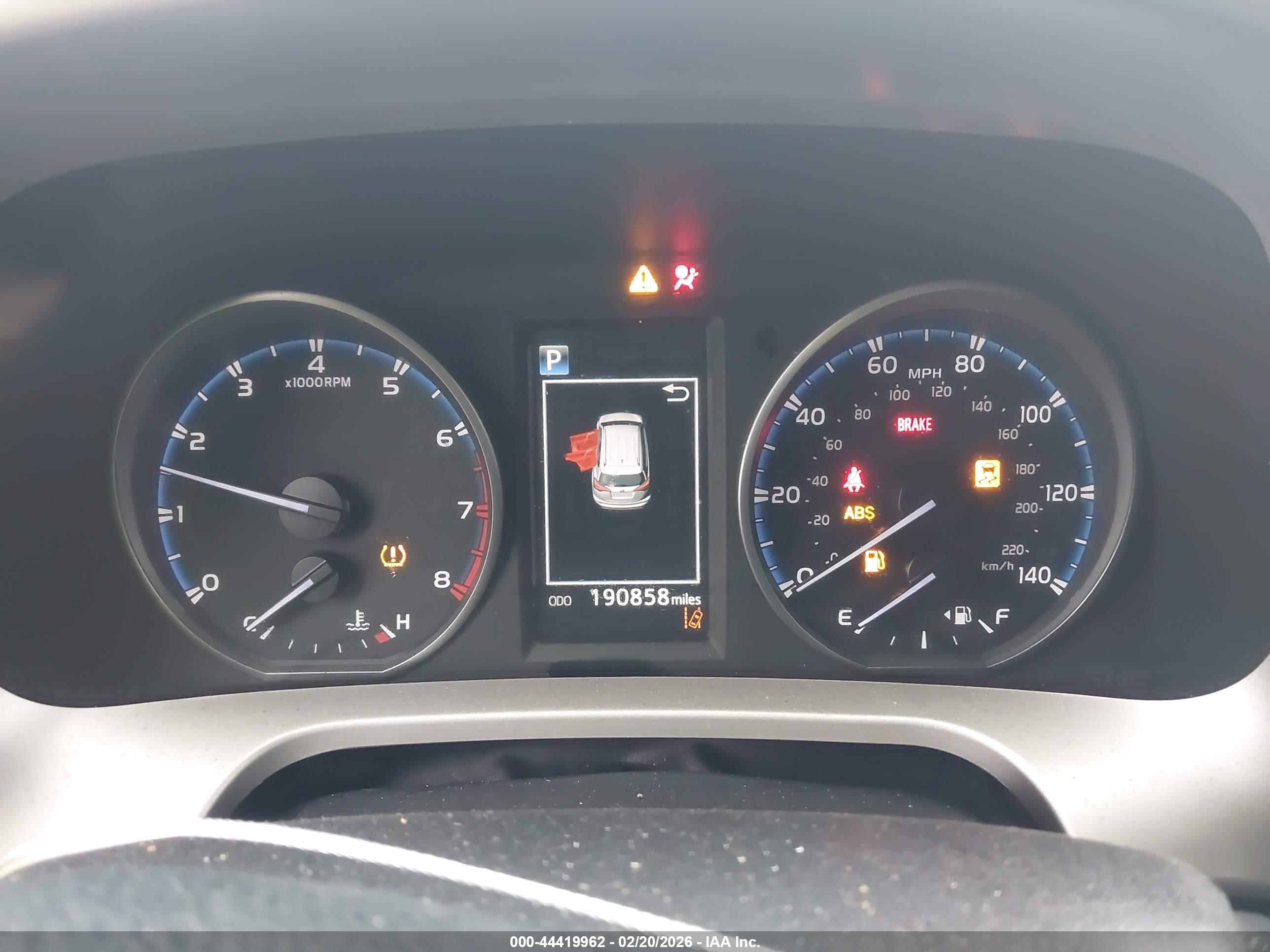 TOYOTA RAV4 image 7