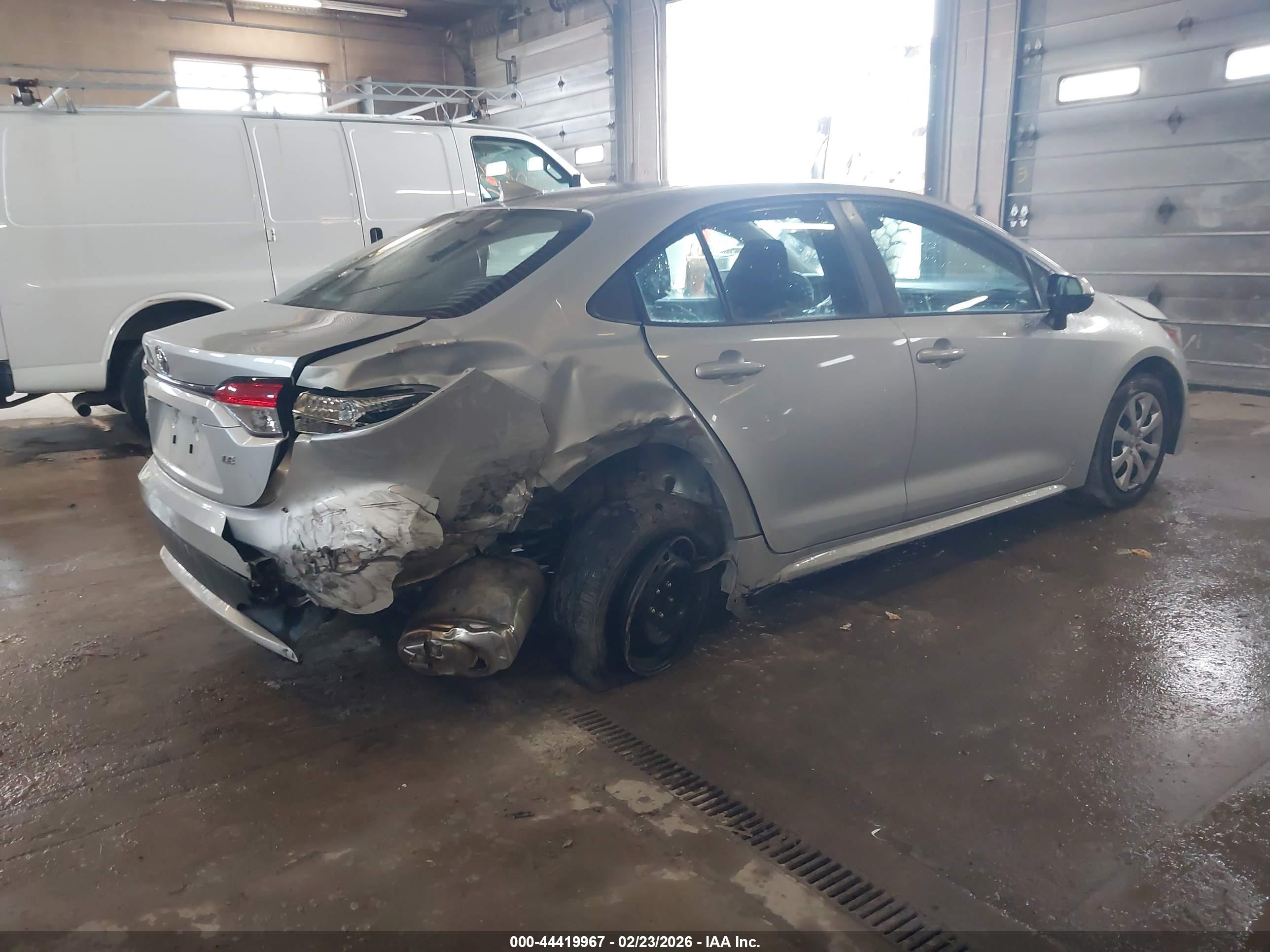 TOYOTA COROLLA image 4