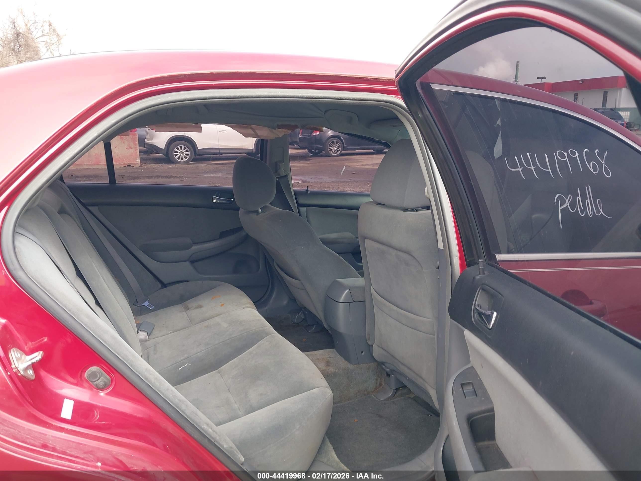 HONDA ACCORD image 8