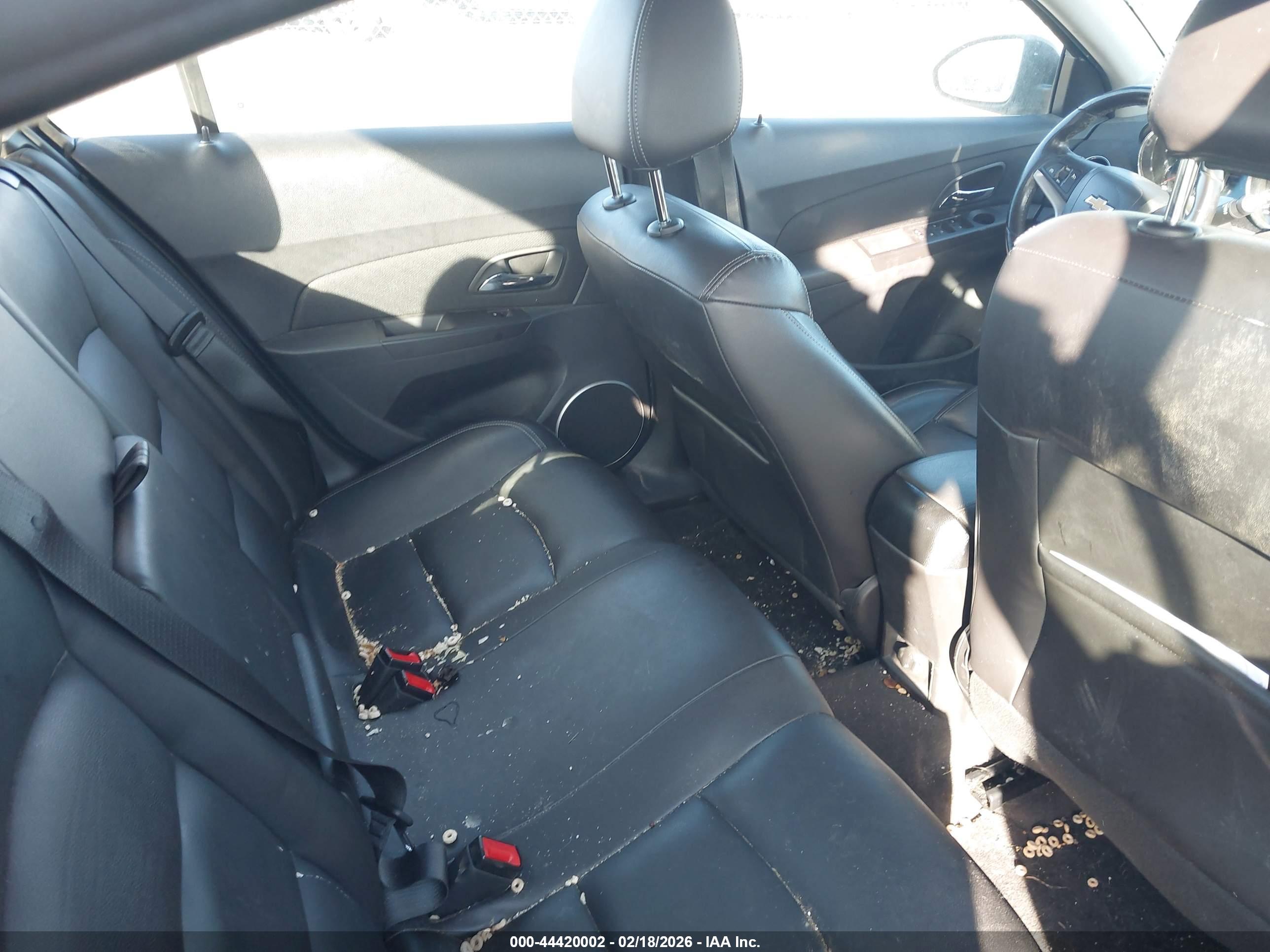 CHEVROLET CRUZE image 8