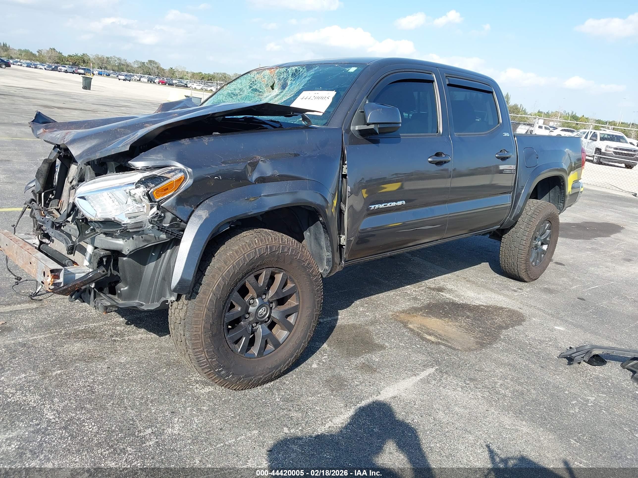TOYOTA TACOMA image 2