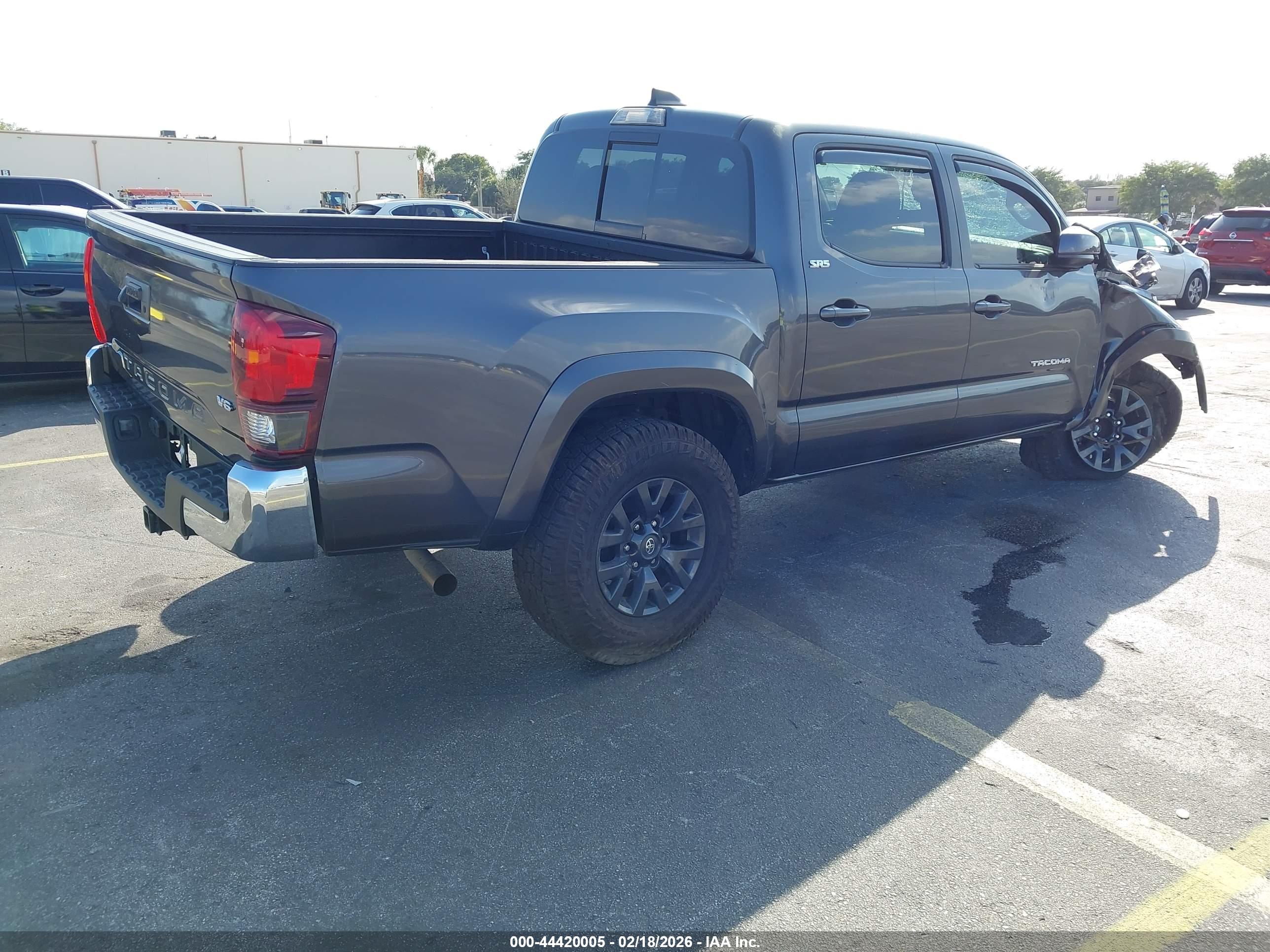 TOYOTA TACOMA image 4