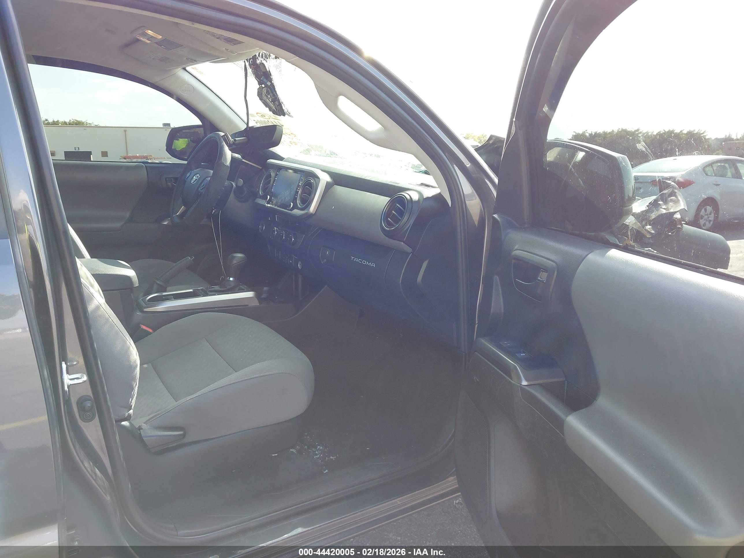 TOYOTA TACOMA image 5
