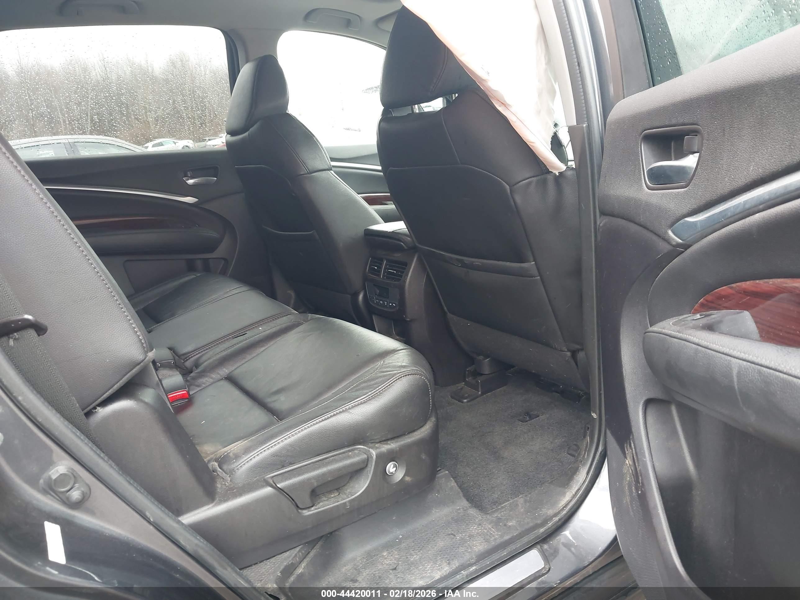 ACURA MDX image 8