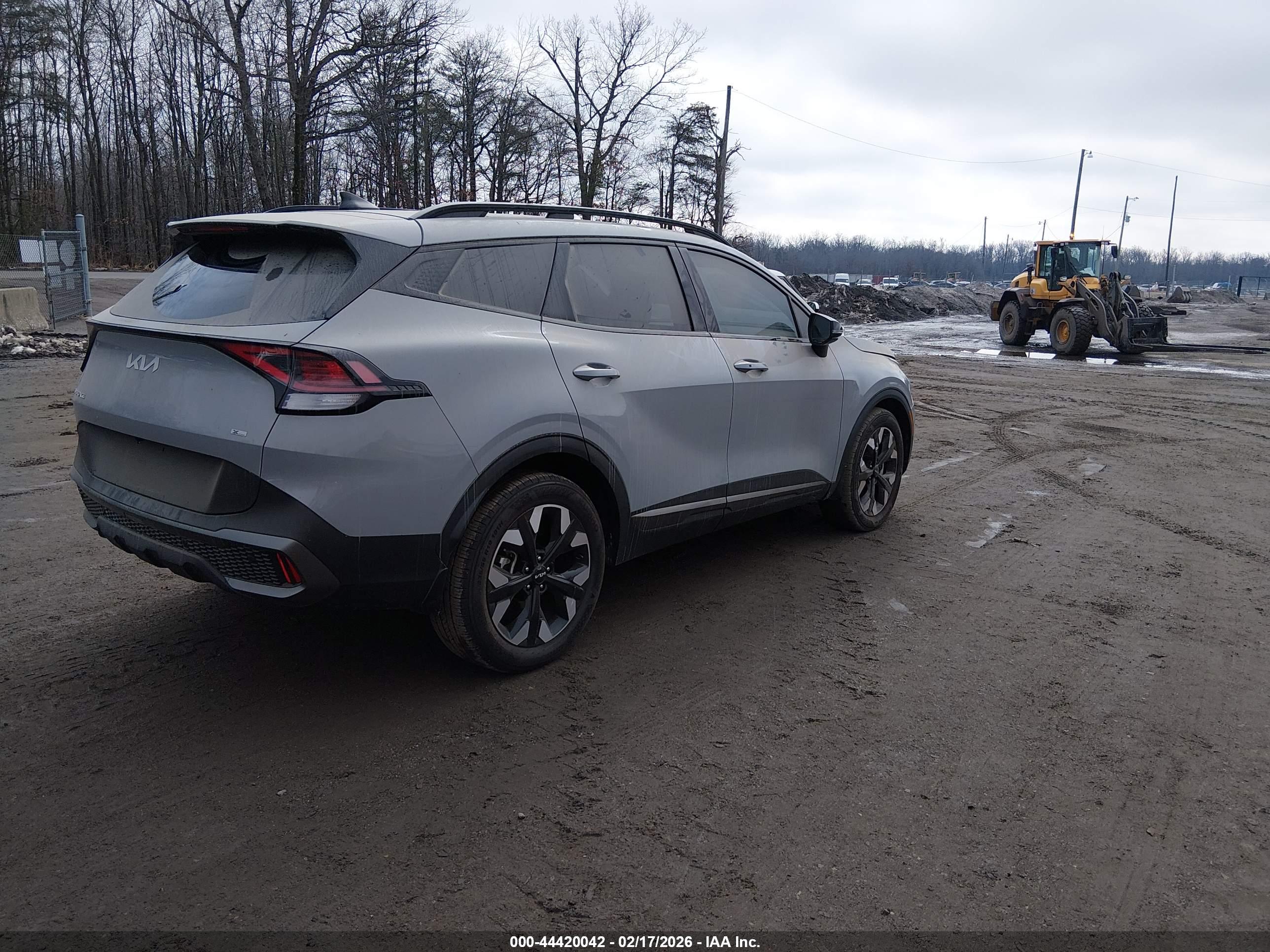 KIA SPORTAGE image 4