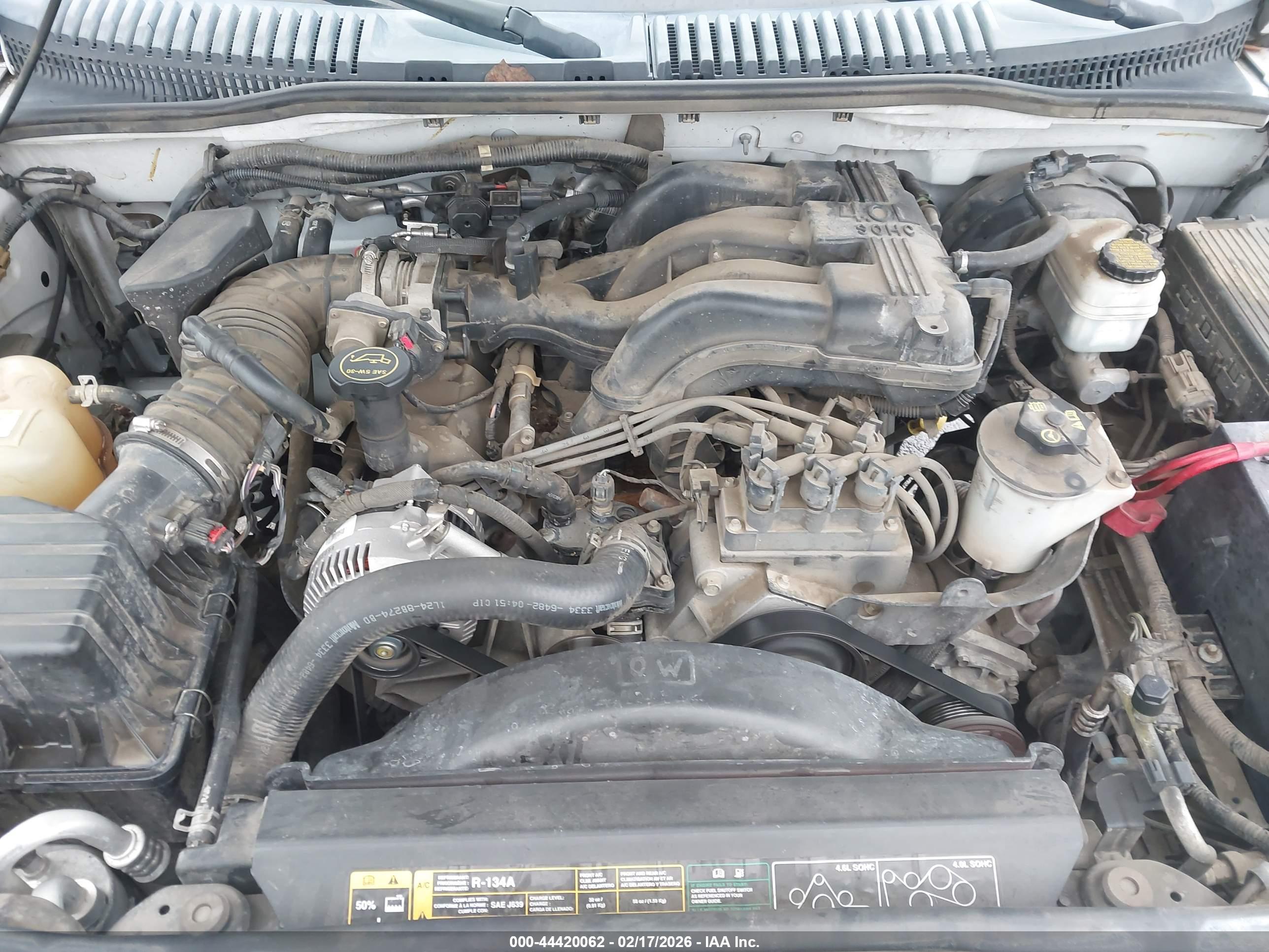 FORD EXPLORER image 10