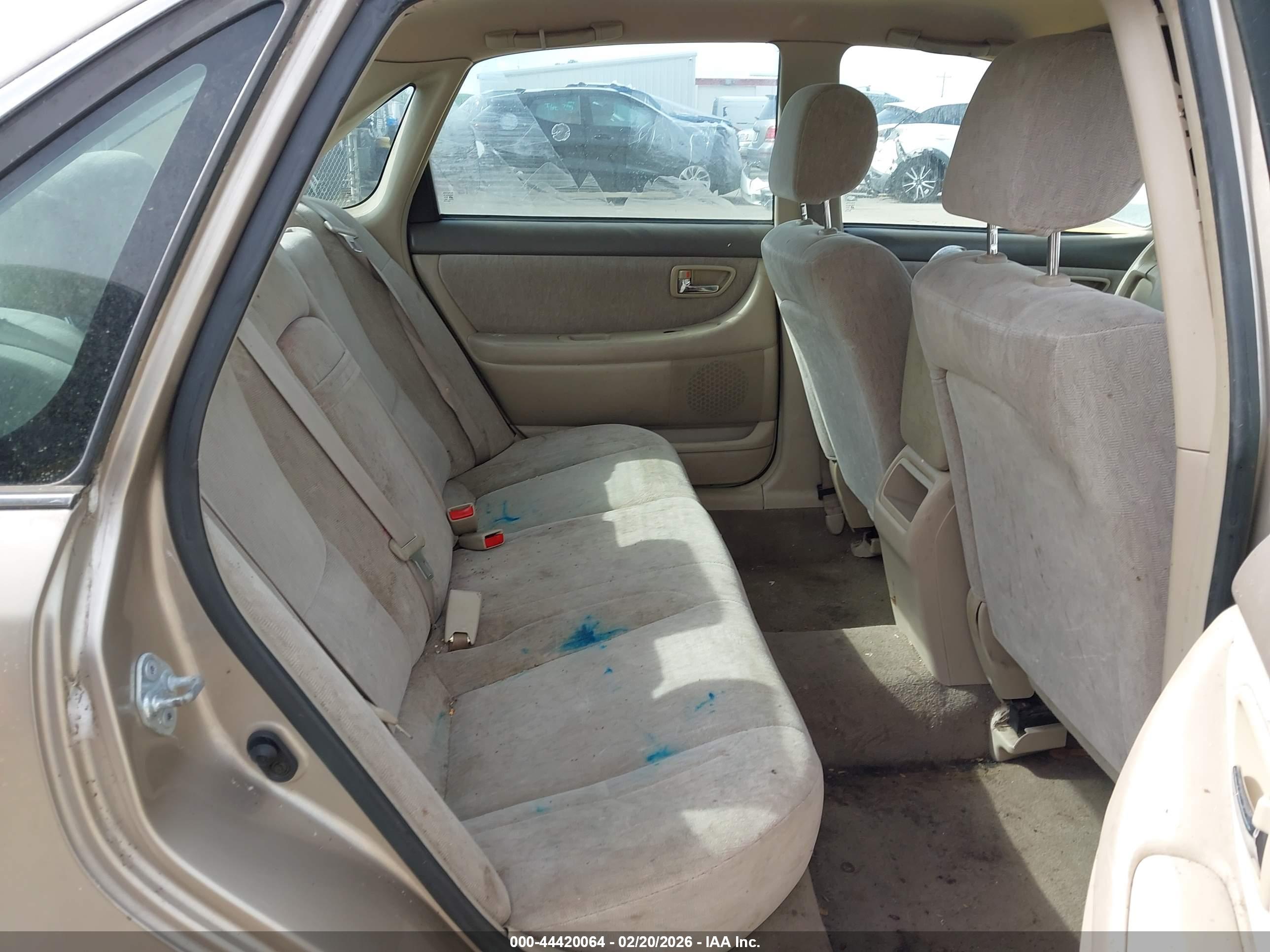 TOYOTA AVALON image 8
