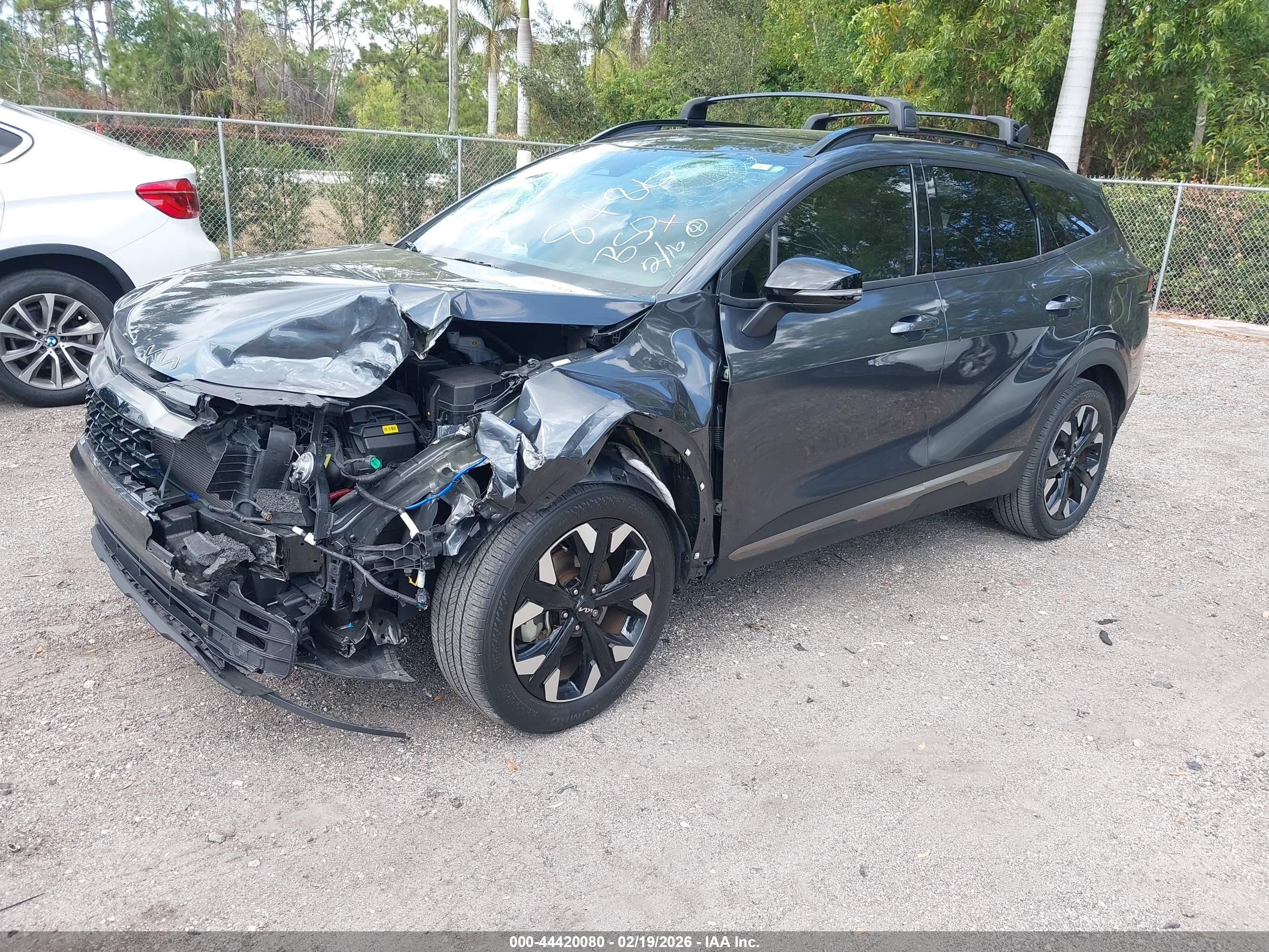 KIA SPORTAGE image 2