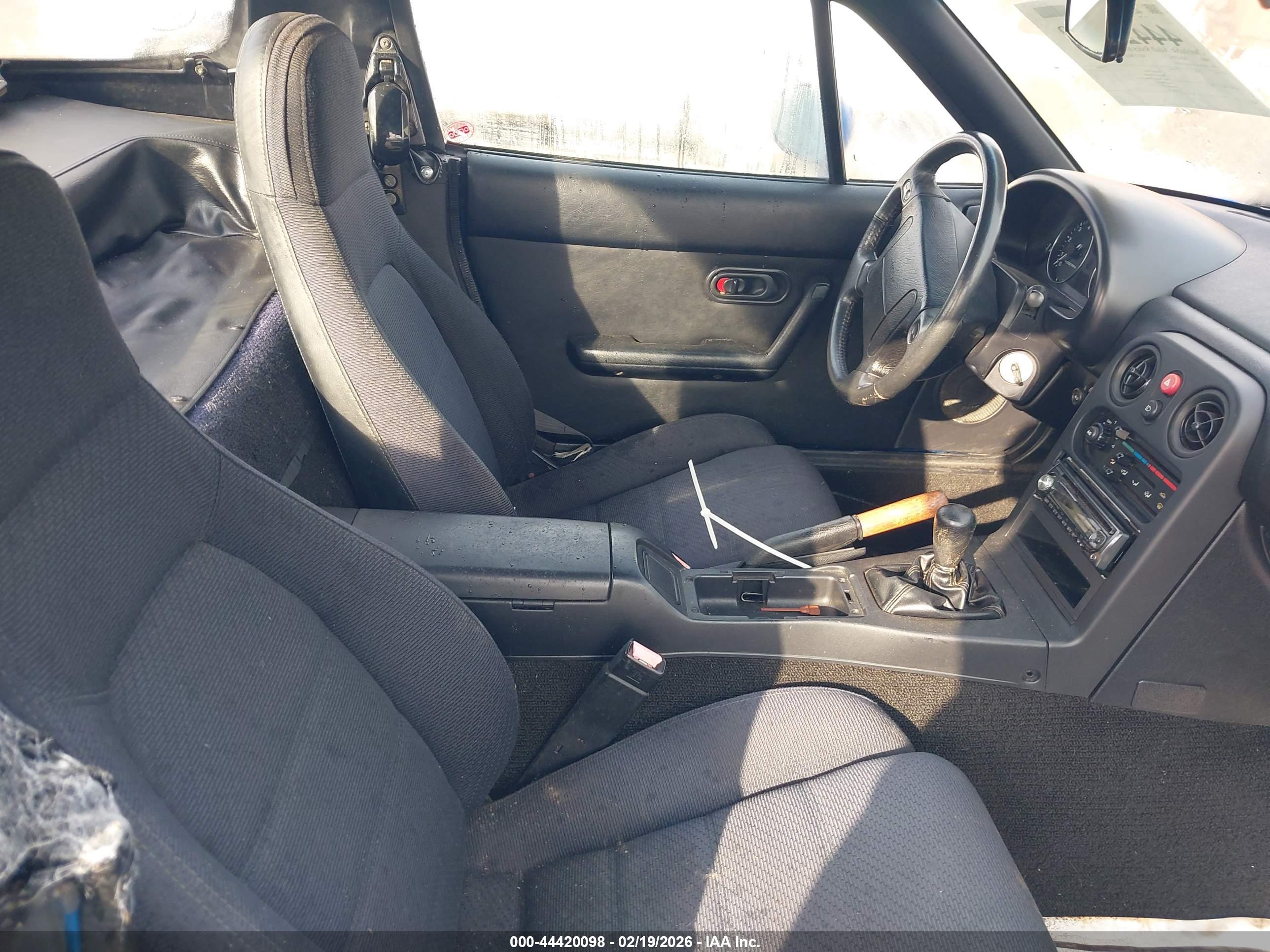 MAZDA MX-5 image 5