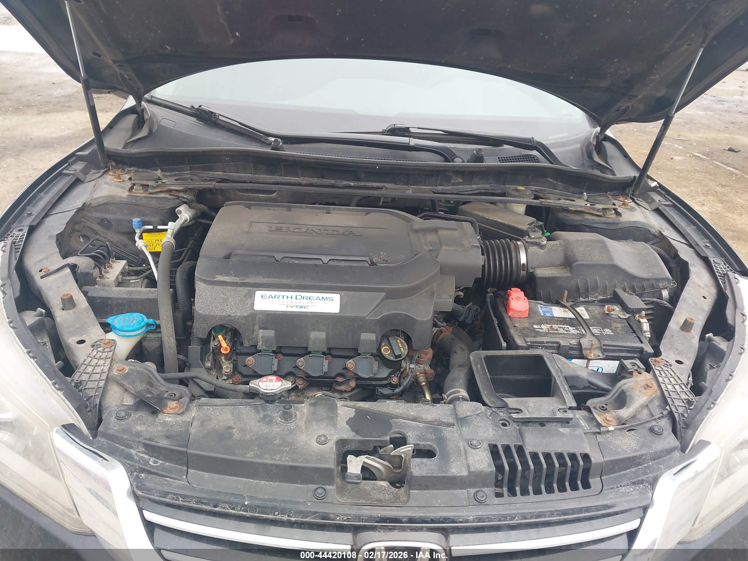 HONDA ACCORD image 10