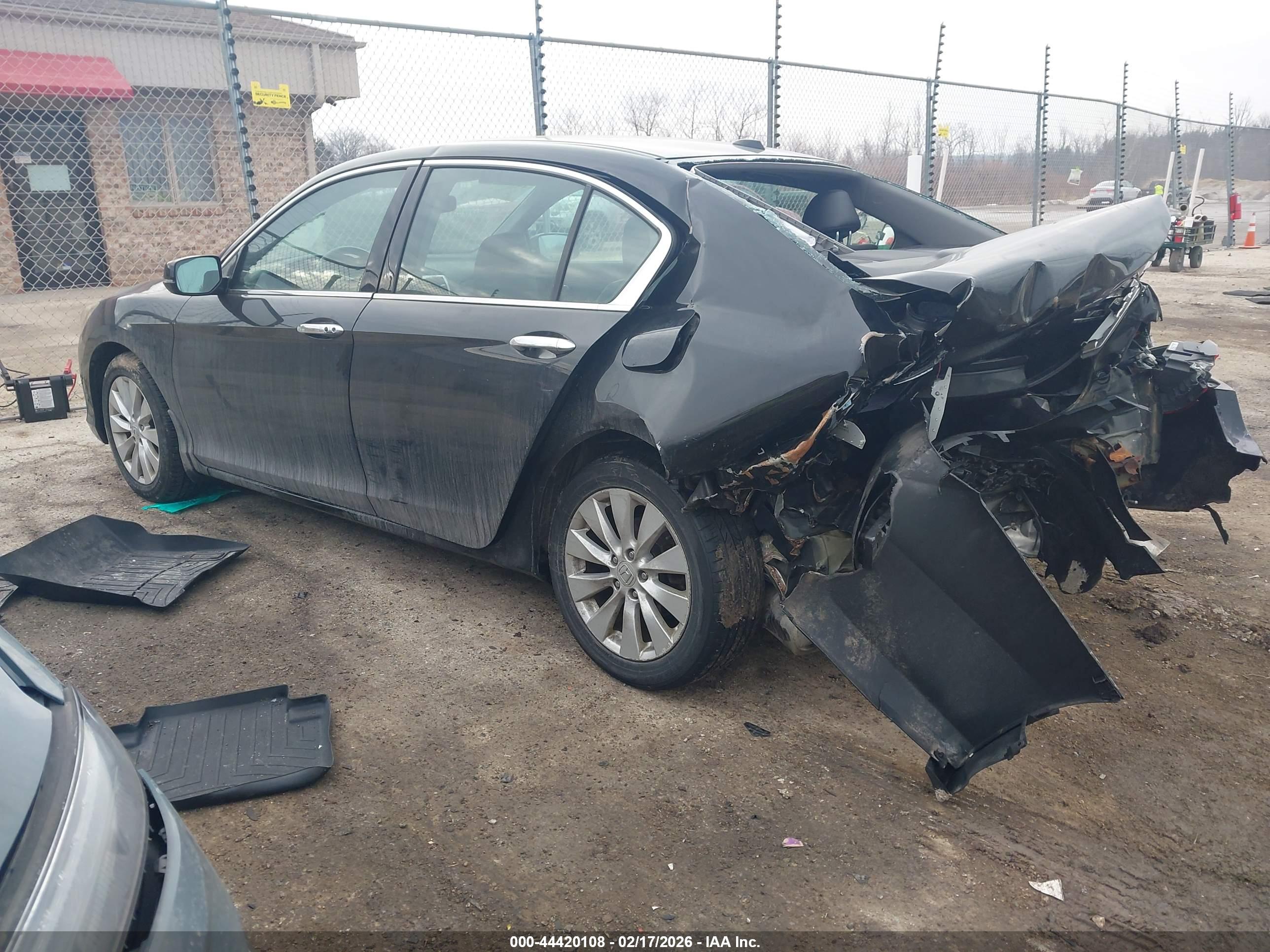 HONDA ACCORD image 3