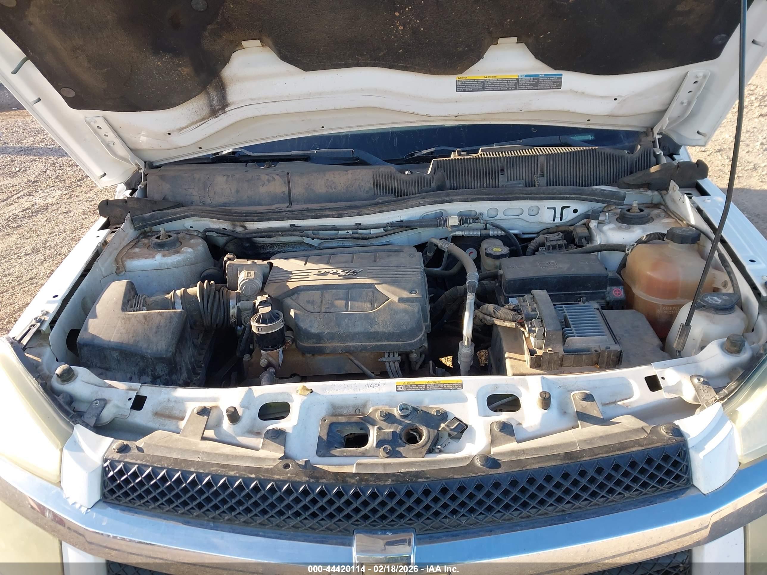 CHEVROLET EQUINOX image 10