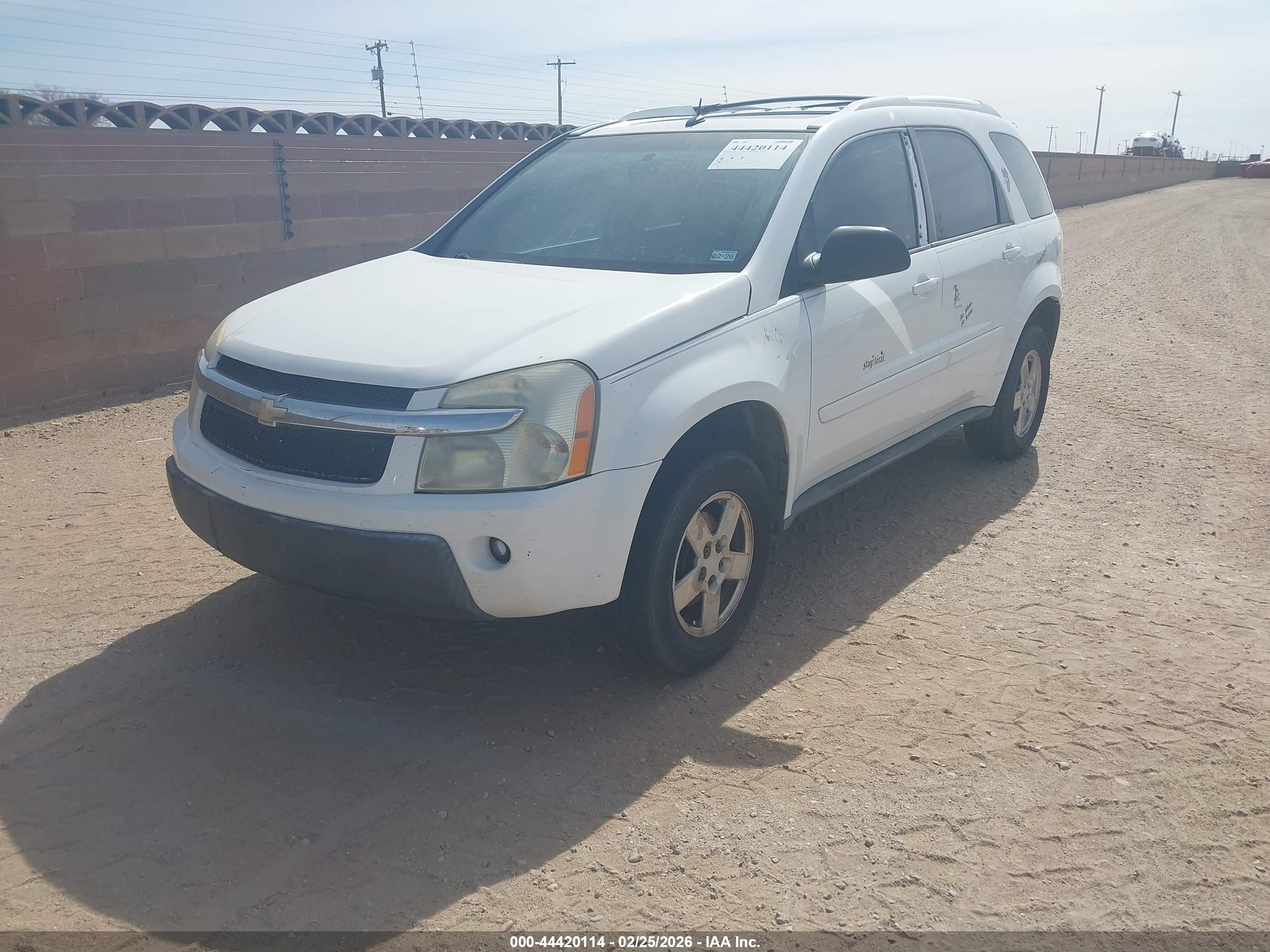 CHEVROLET EQUINOX image 2
