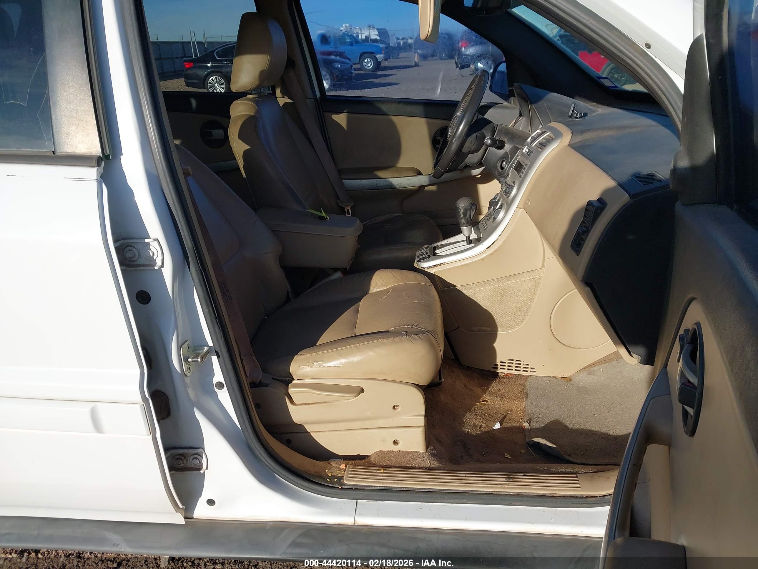 CHEVROLET EQUINOX image 5