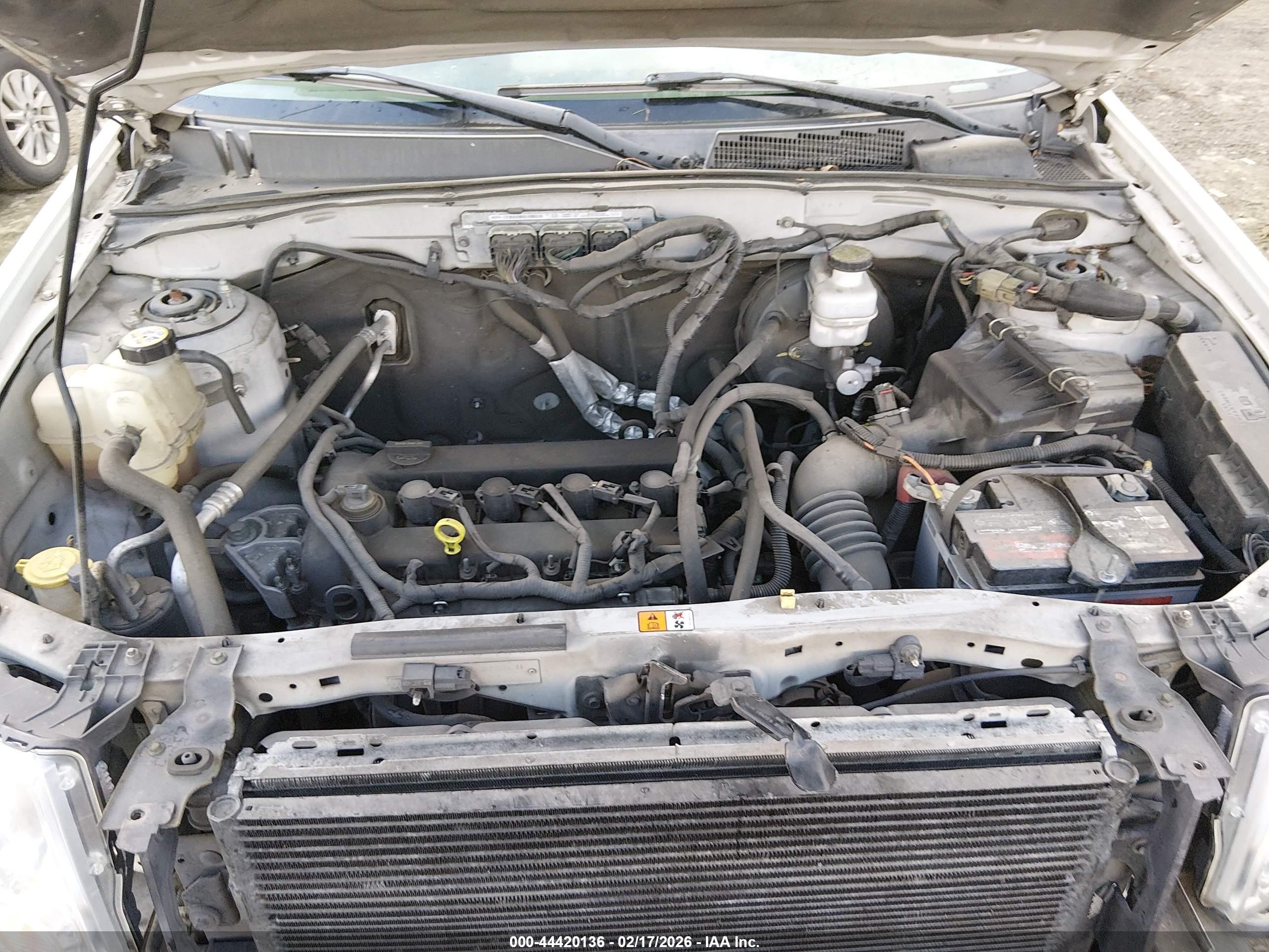 FORD ESCAPE image 10