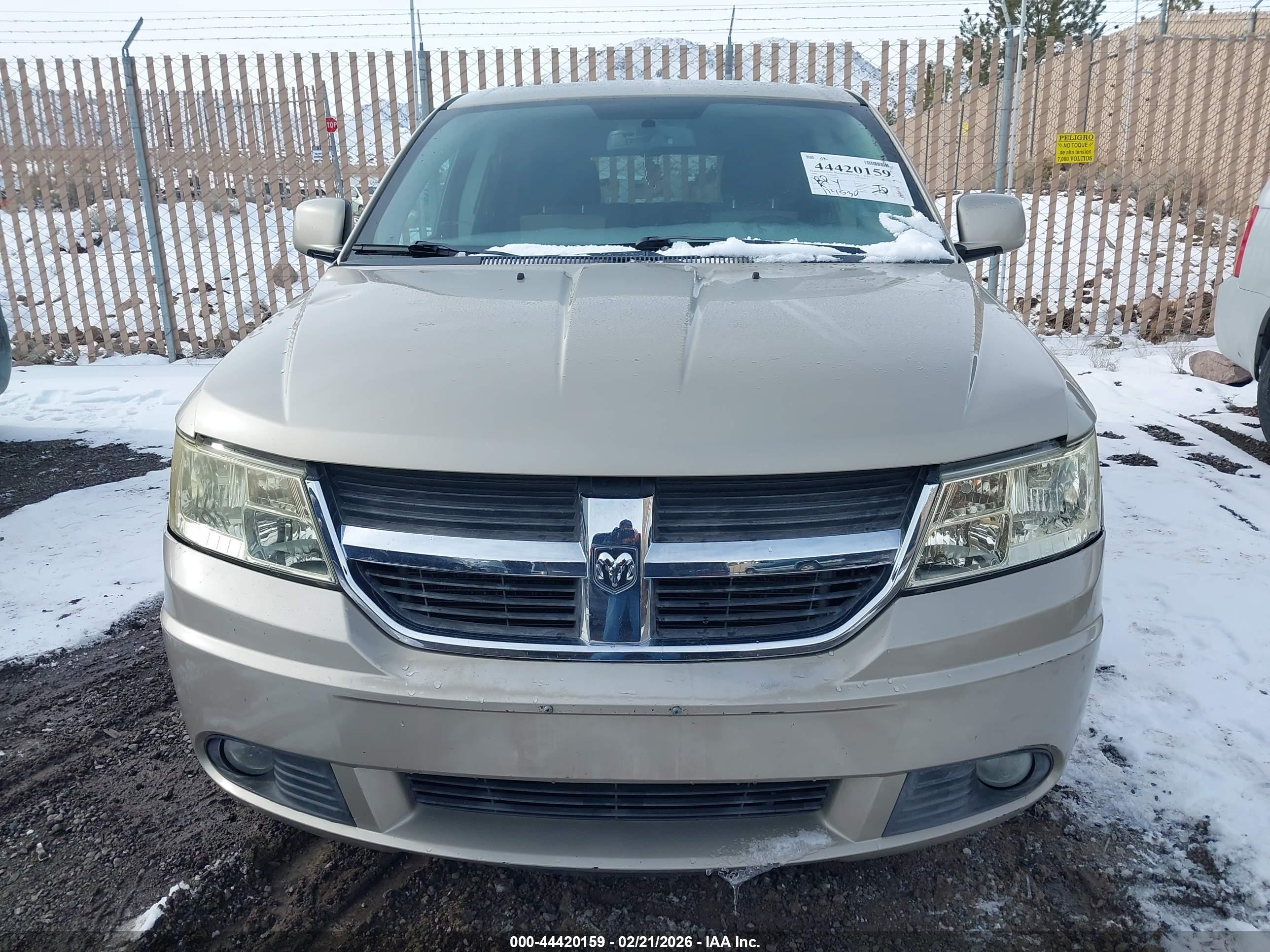 DODGE JOURNEY image 6
