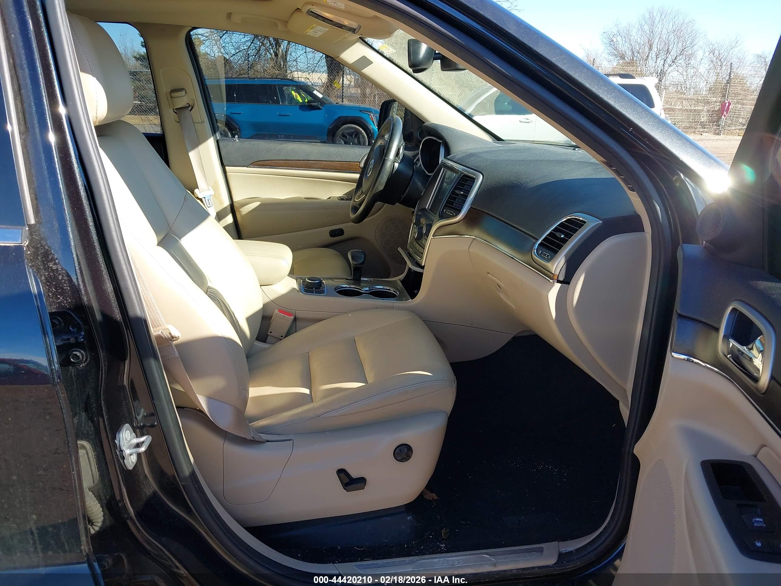 JEEP GRAND image 5