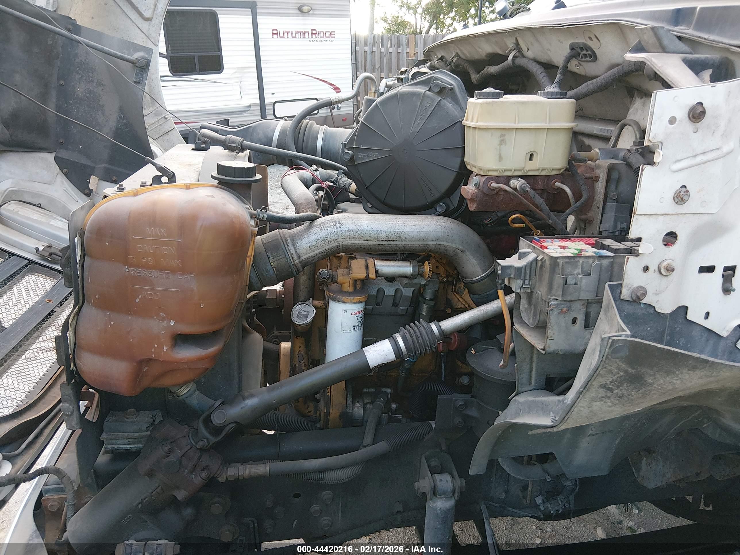 FORD F-650 image 10