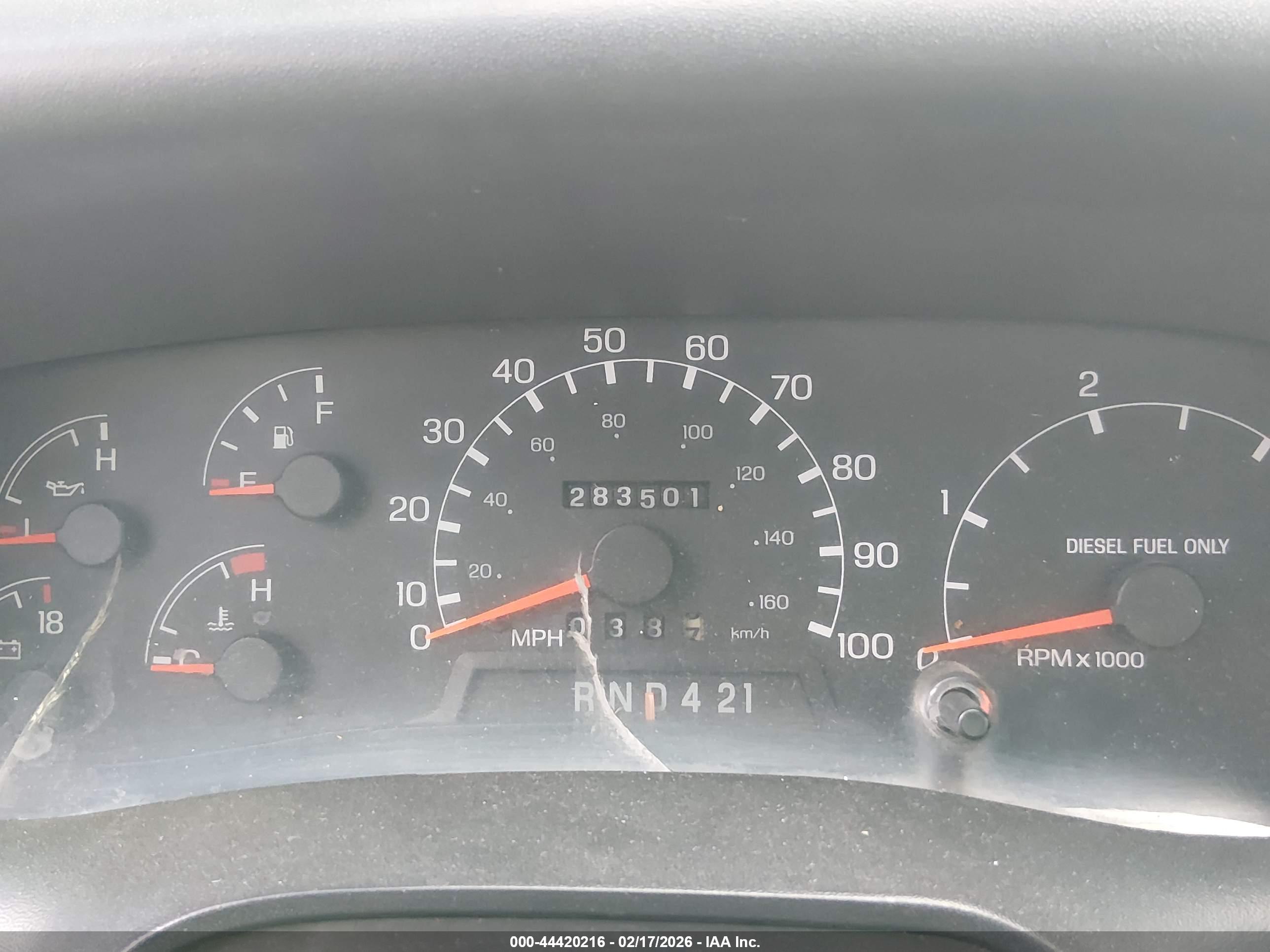 FORD F-650 image 6