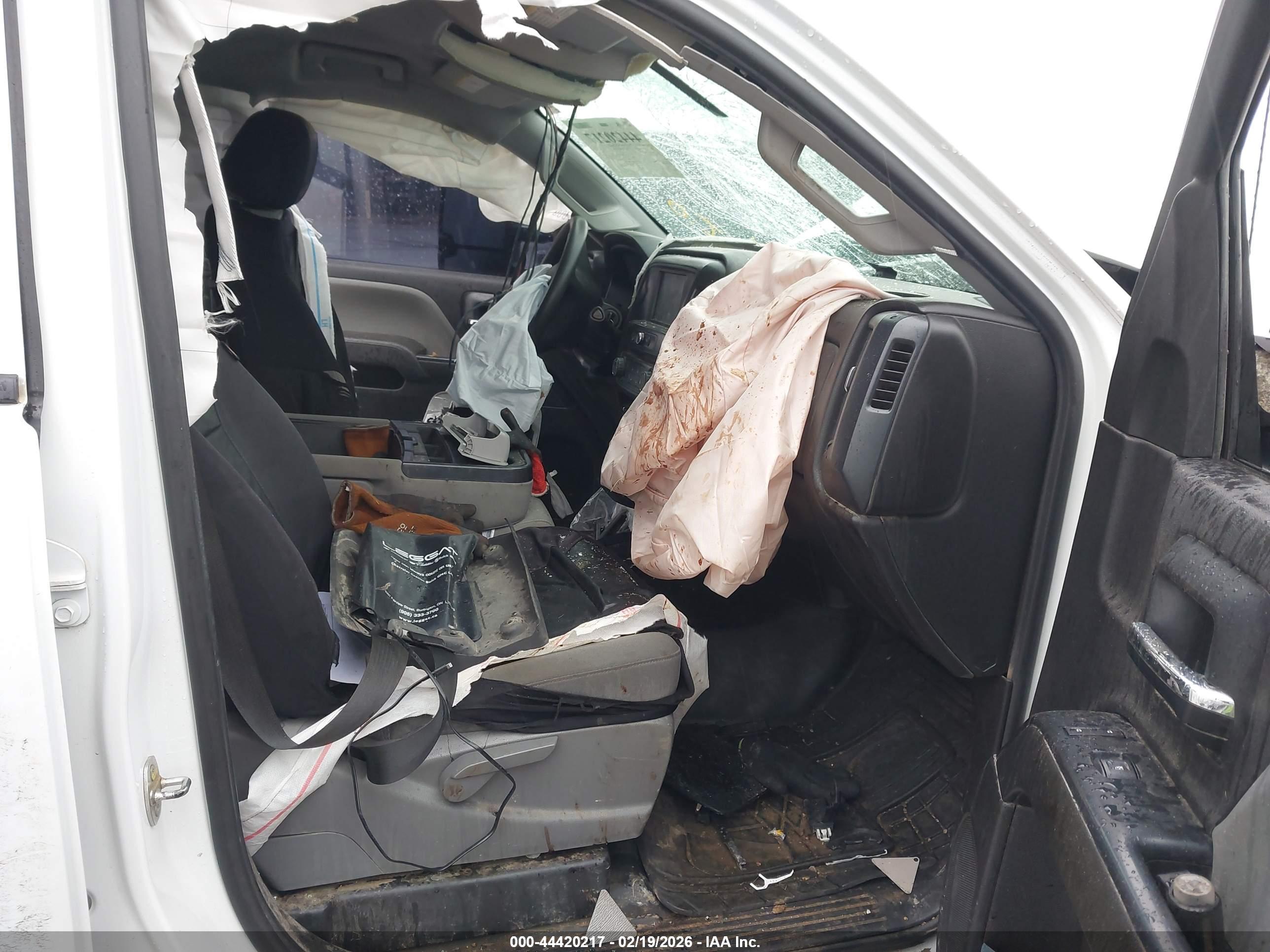 CHEVROLET SILVERADO image 5